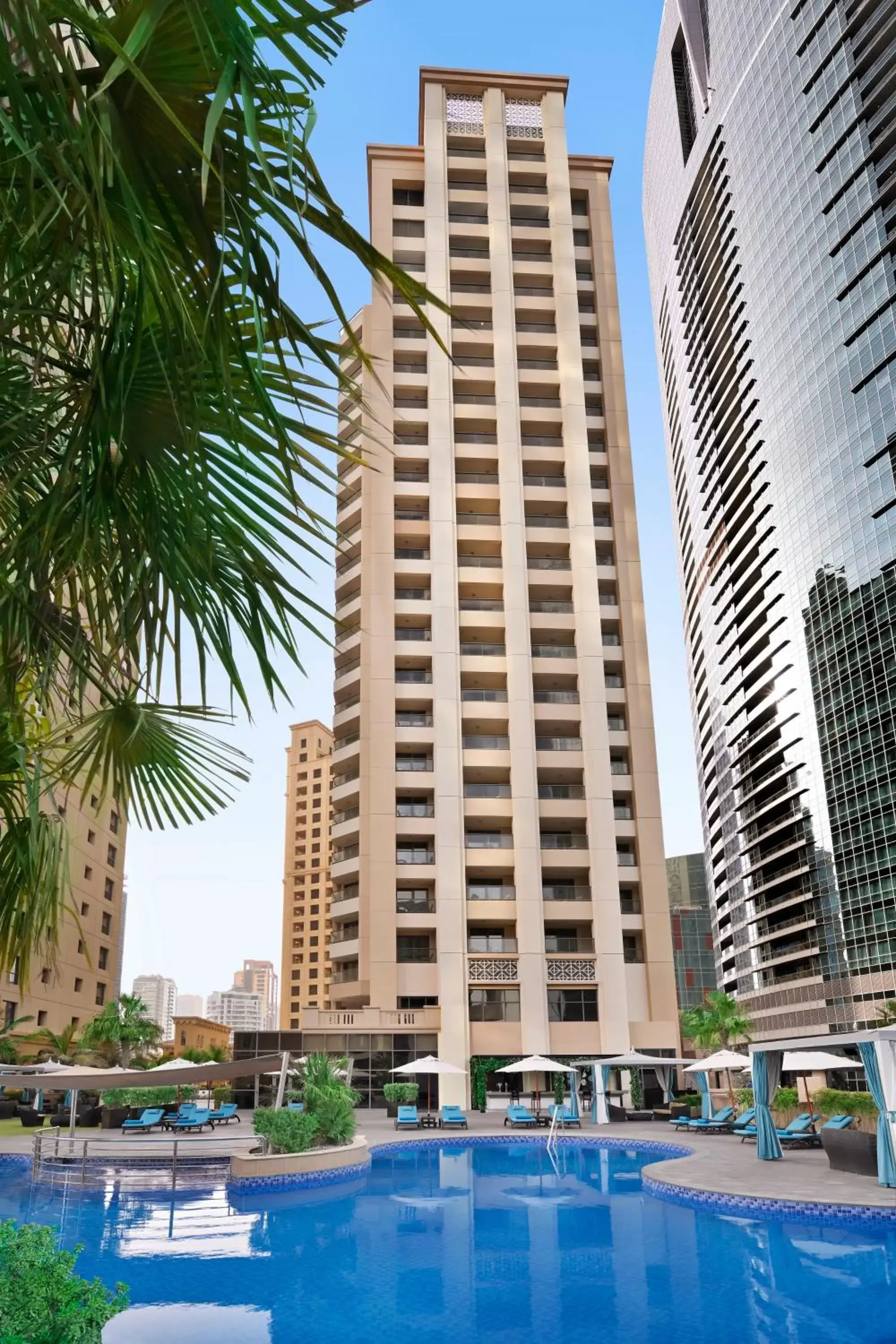 Property building in Mövenpick Hotel Jumeirah Beach Property building in Mövenpick Hotel Jumeirah Beach