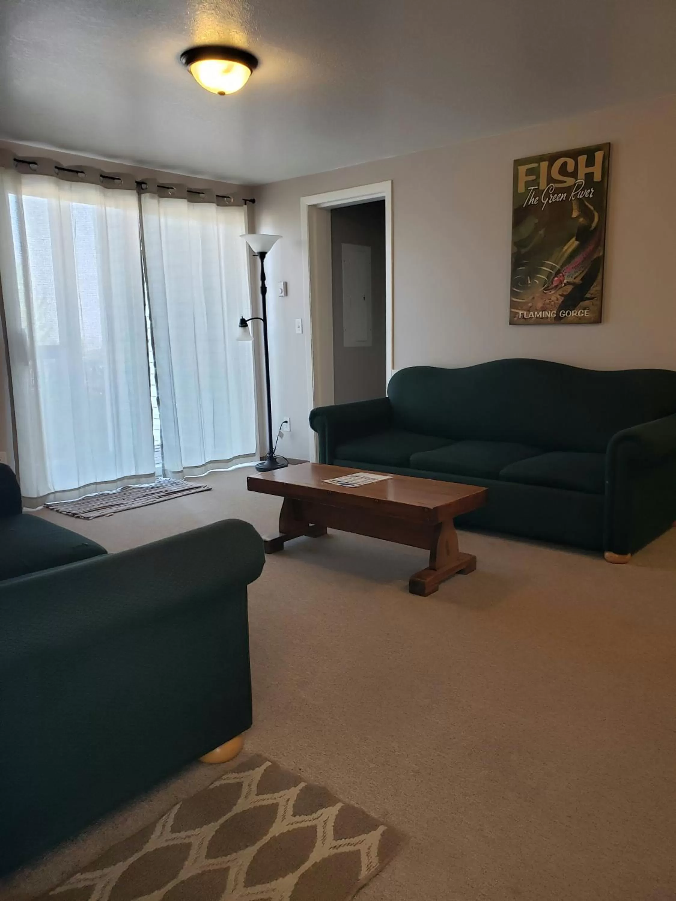 Living room, Seating Area in Flaming Gorge Resort