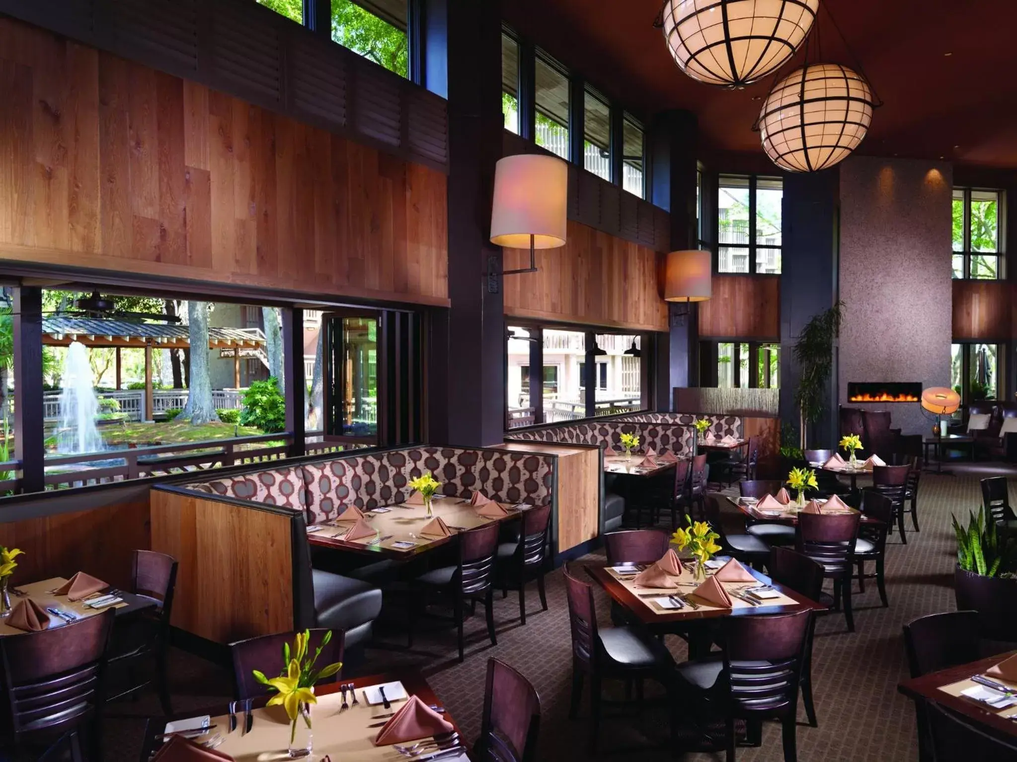 Restaurant/Places to Eat in Omni Hilton Head Oceanfront Resort
