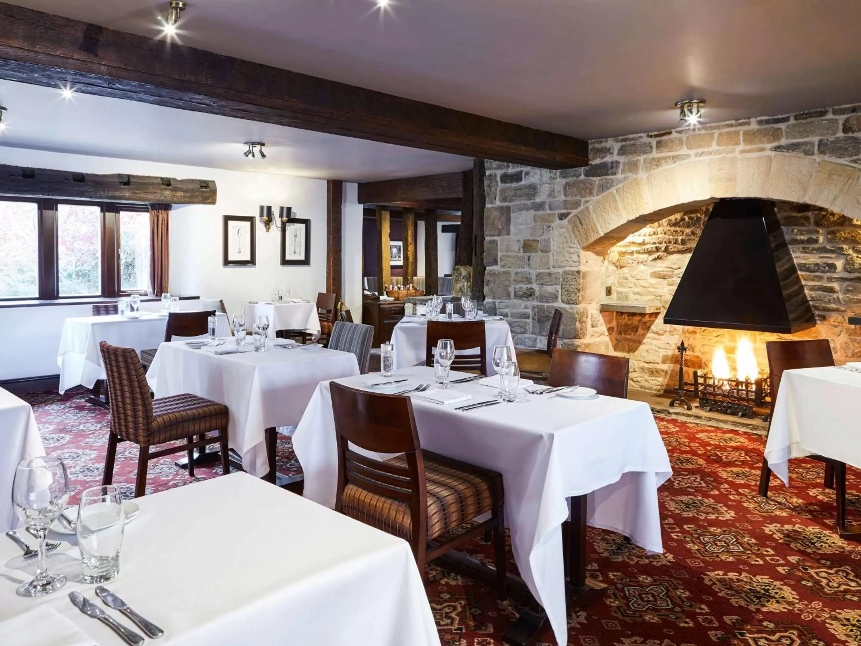 Restaurant/Places to Eat in Mercure Barnsley Tankersley Manor Hotel