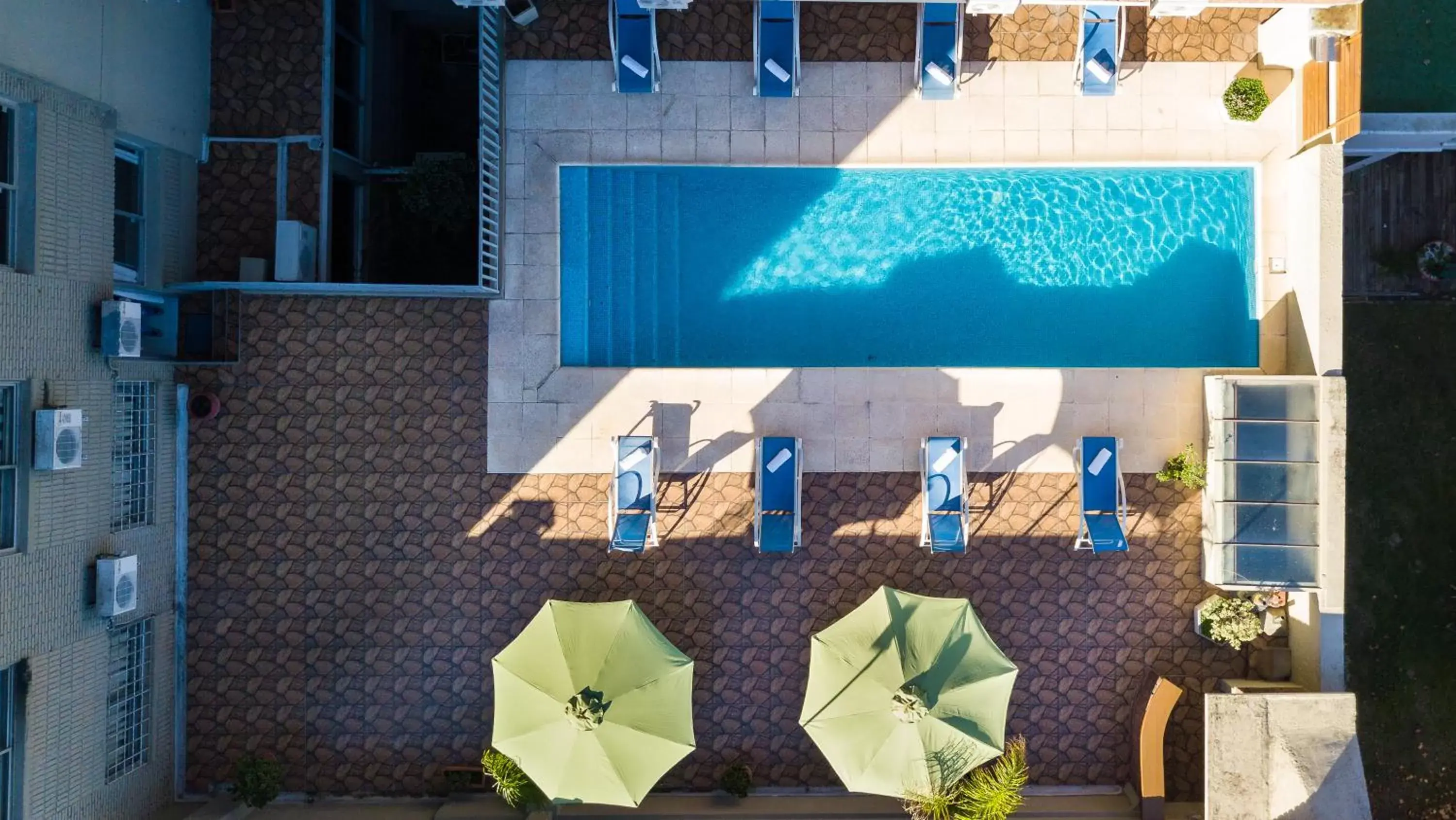 Swimming pool in Hotel Royal