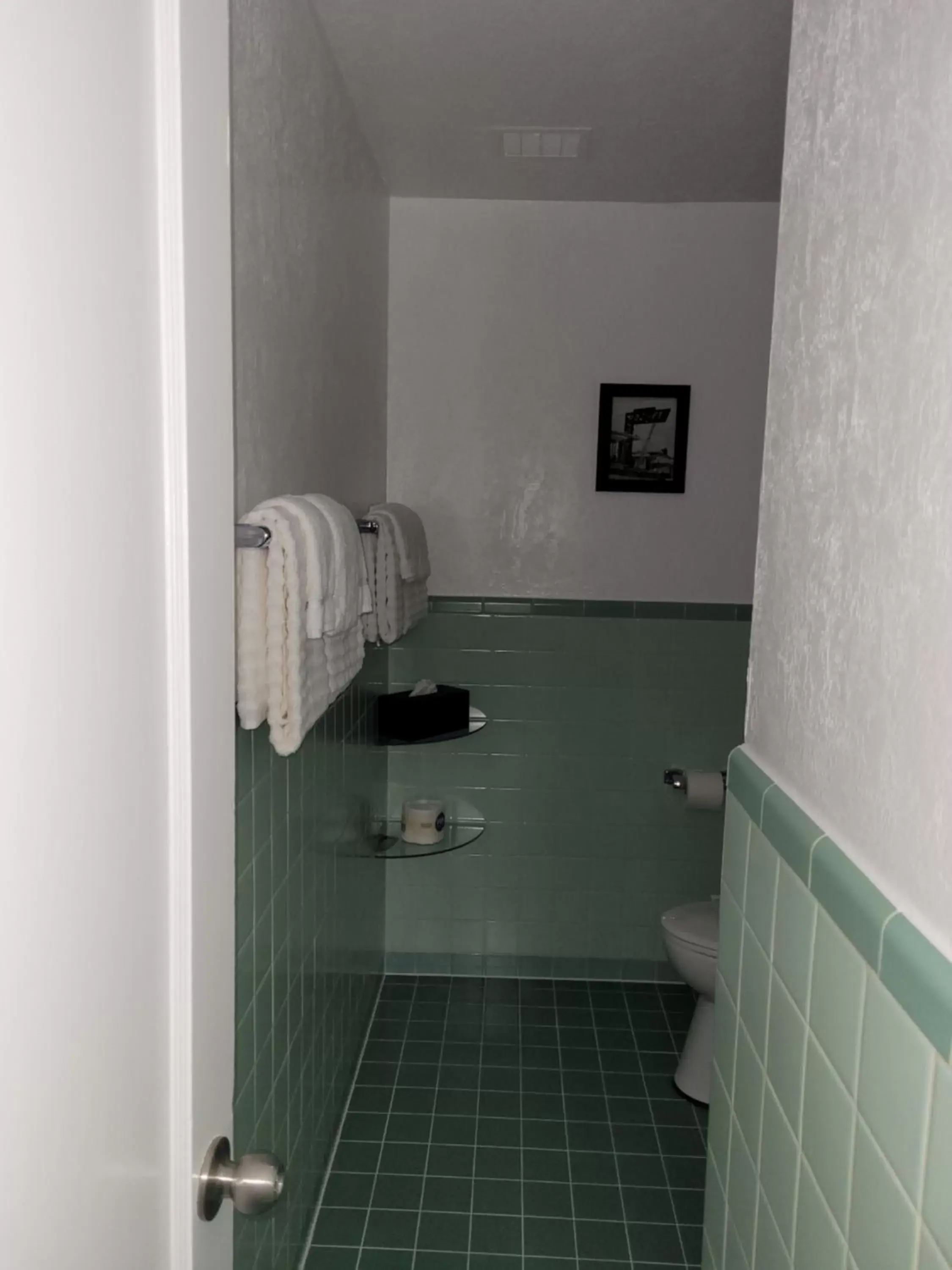 Bathroom in Rocket Motel