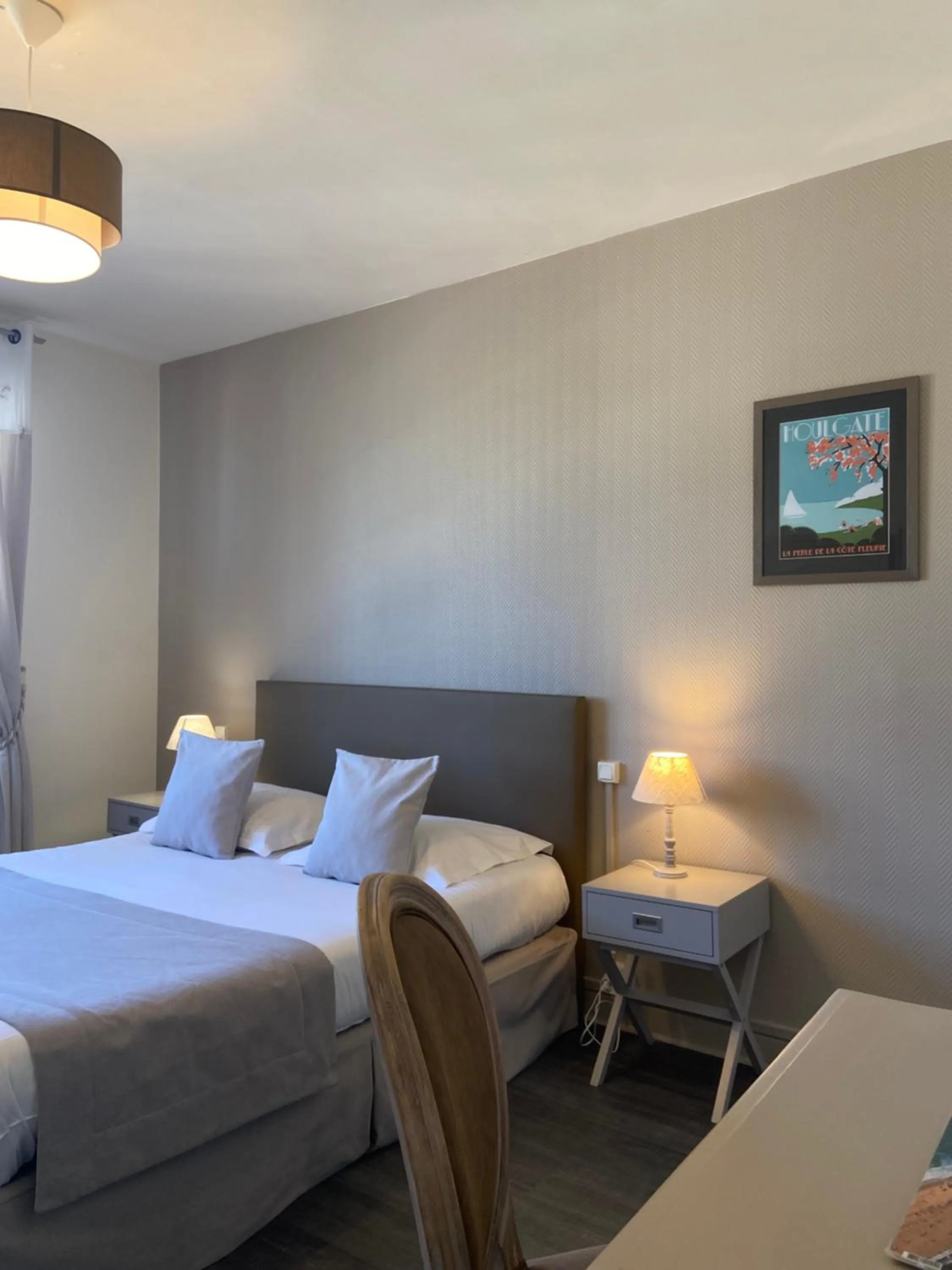 Photo of the whole room, Bed in Hôtel de la Plage