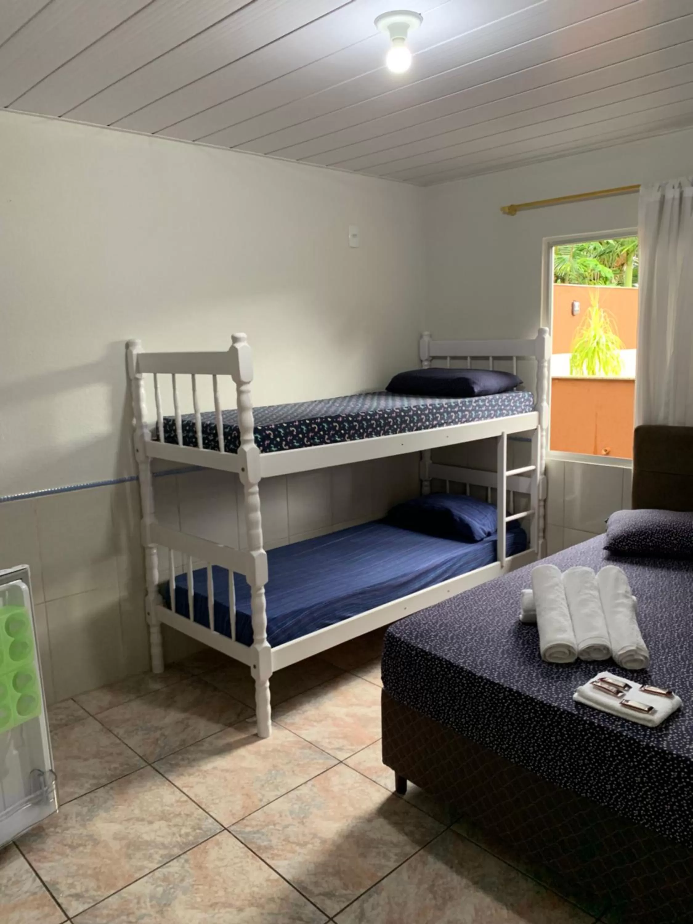Bed, Bunk Bed in Pousada Tio Tonho