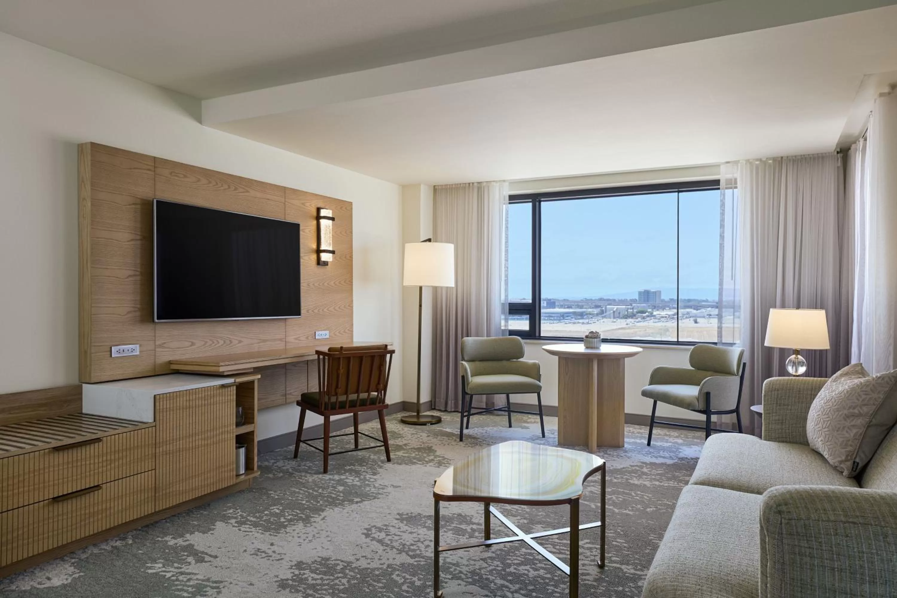 Living room in The Westin Los Angeles Airport