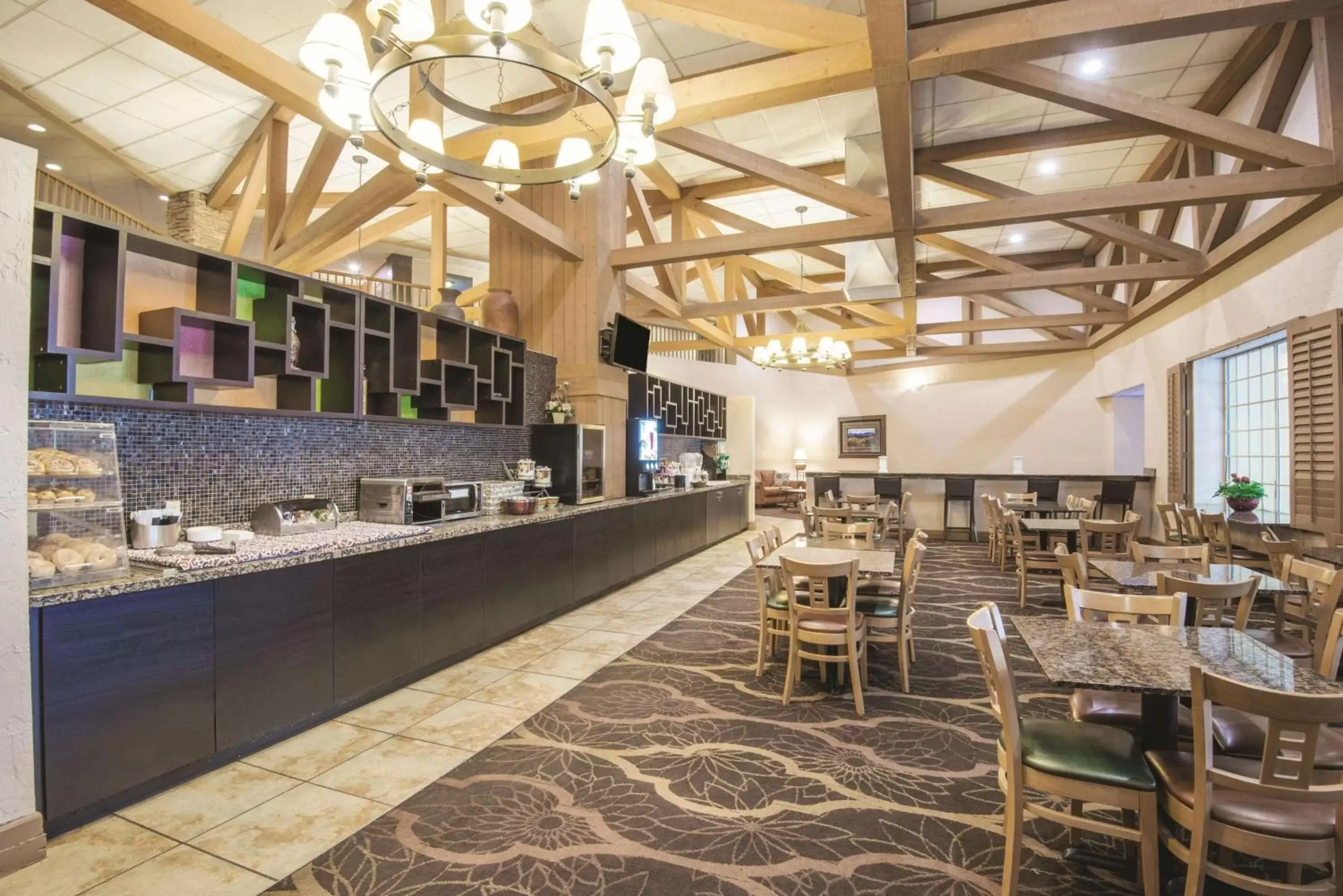 Restaurant/places to eat in La Quinta by Wyndham Silverthorne - Summit Co Restaurant/places to eat in La Quinta by Wyndham Silverthorne - Summit Co