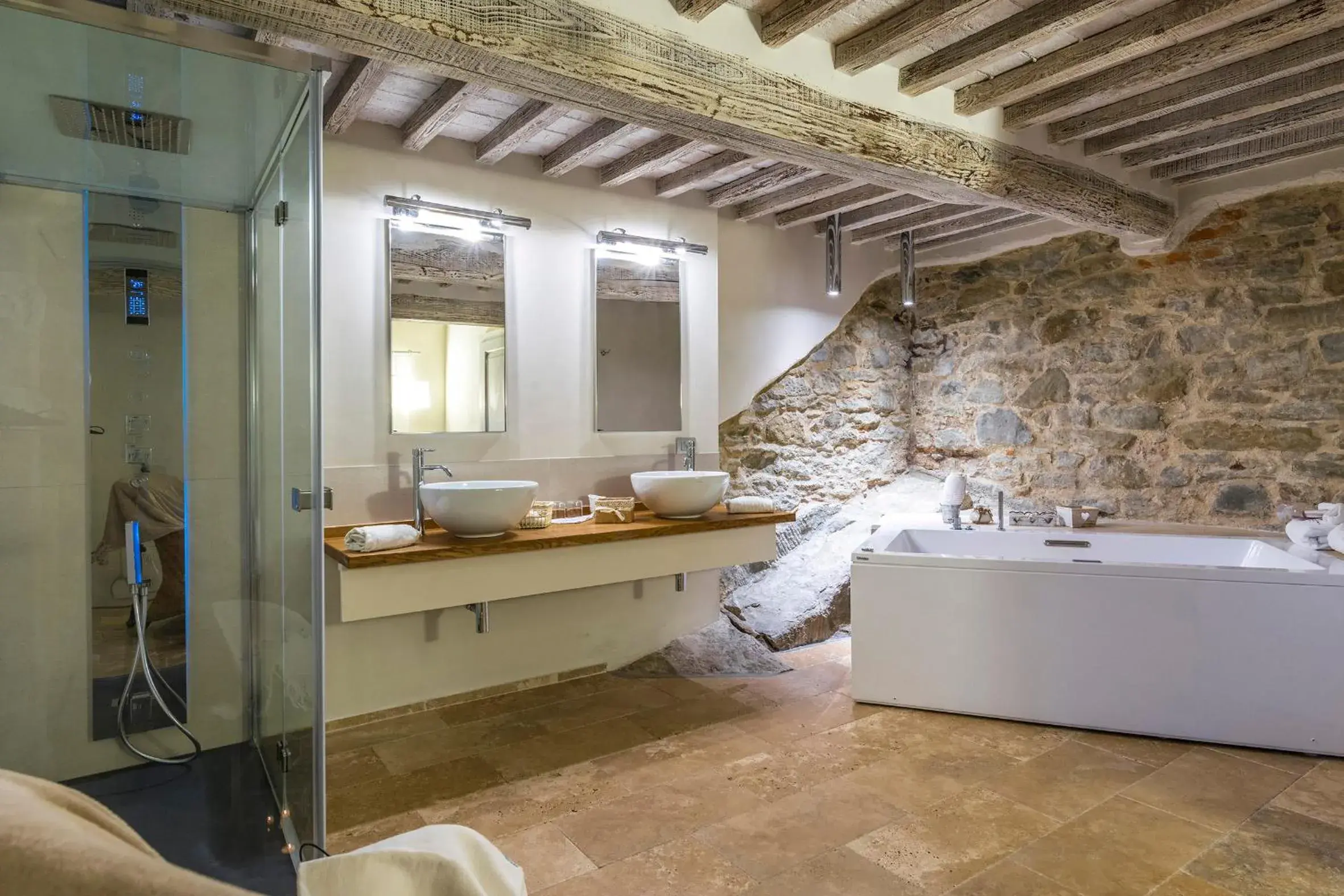 Photo of the whole room, Bathroom in Cortona Resort & Spa - Villa Aurea