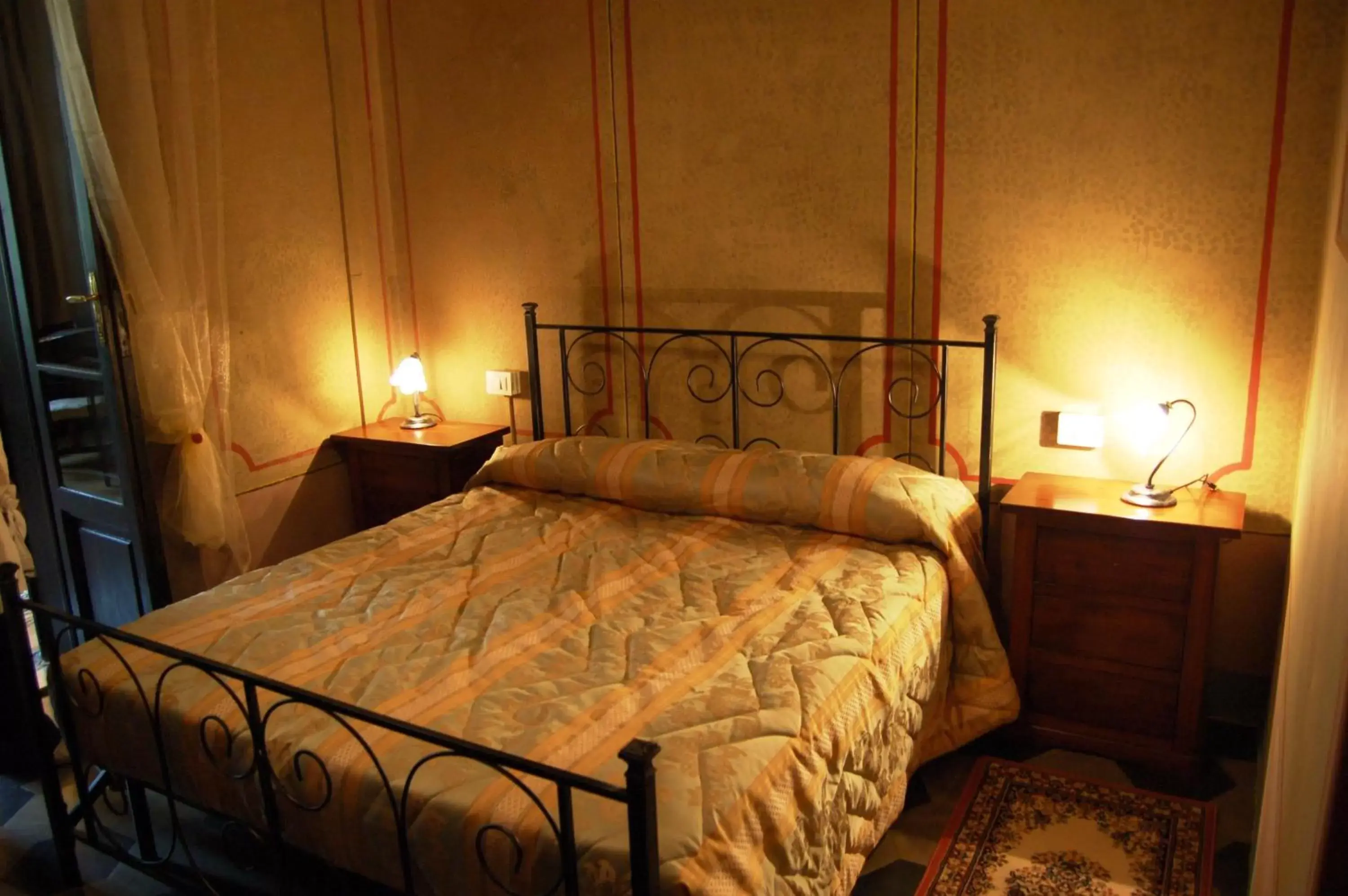 Bed in B&B Antica Piazza dei Miracoli