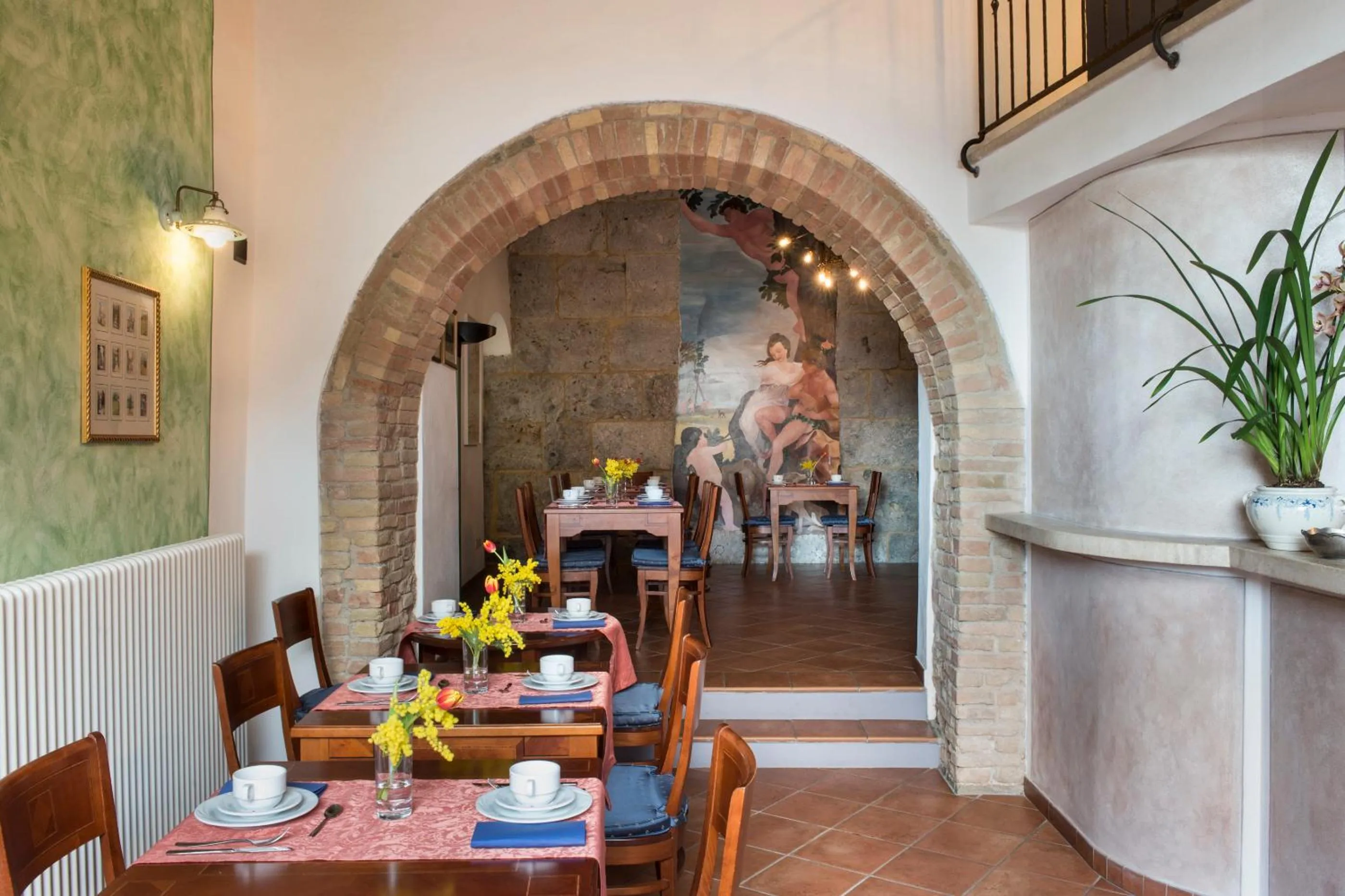 Lounge or bar in Leon Bianco