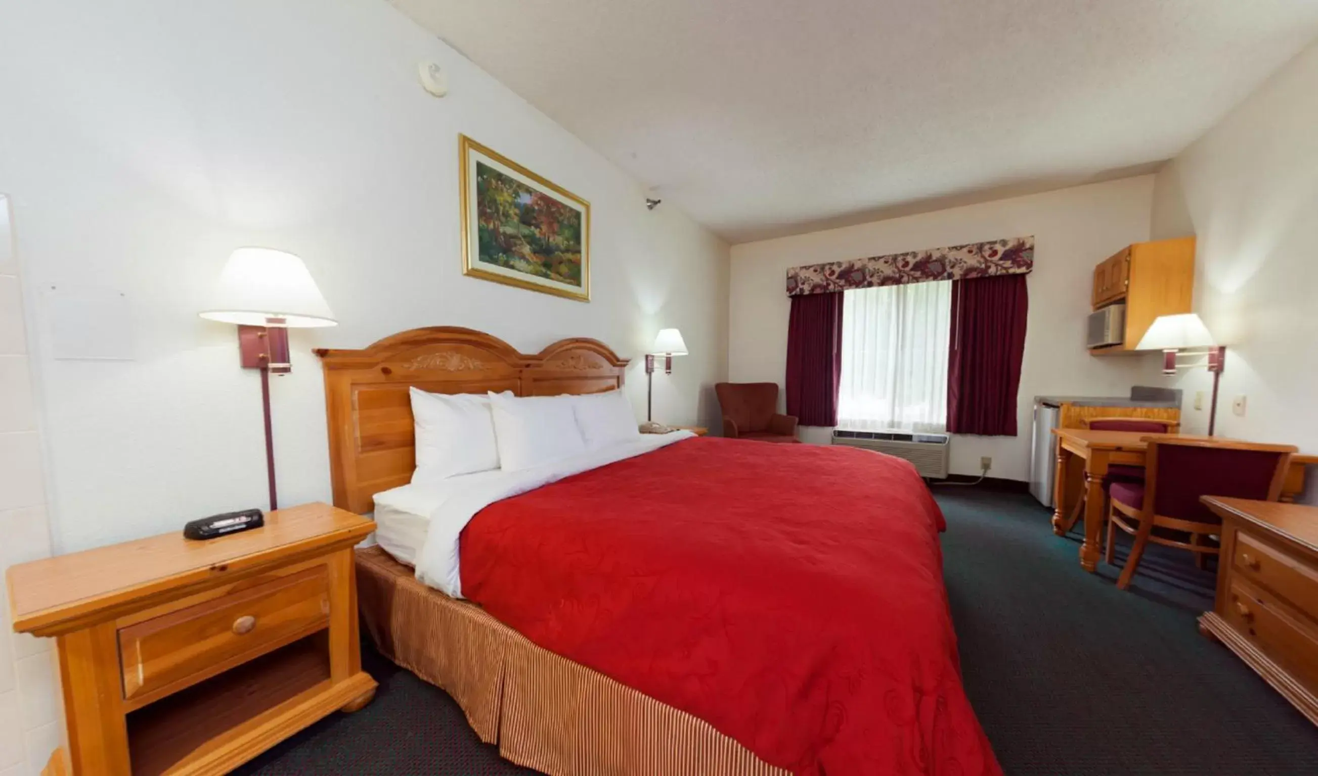 Photo of the whole room, Bed in Country Inn & Suites by Radisson, Indianapolis South, IN