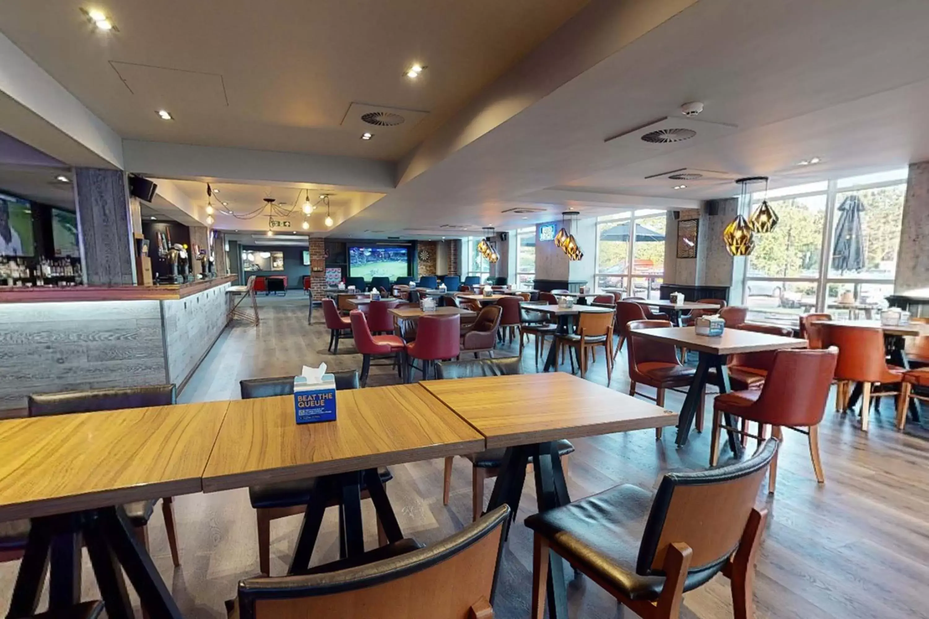 Restaurant/Places to Eat in Village Hotel Bournemouth