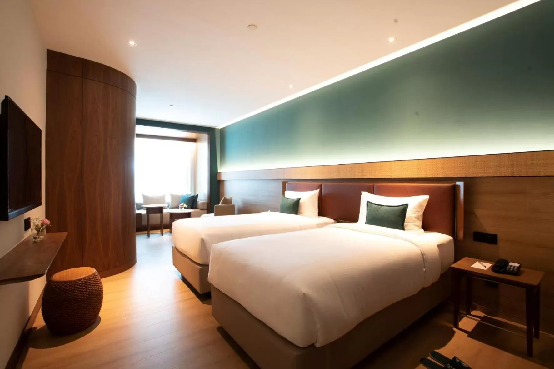 Bed in The LUMA Hotel, a Member of Design Hotels