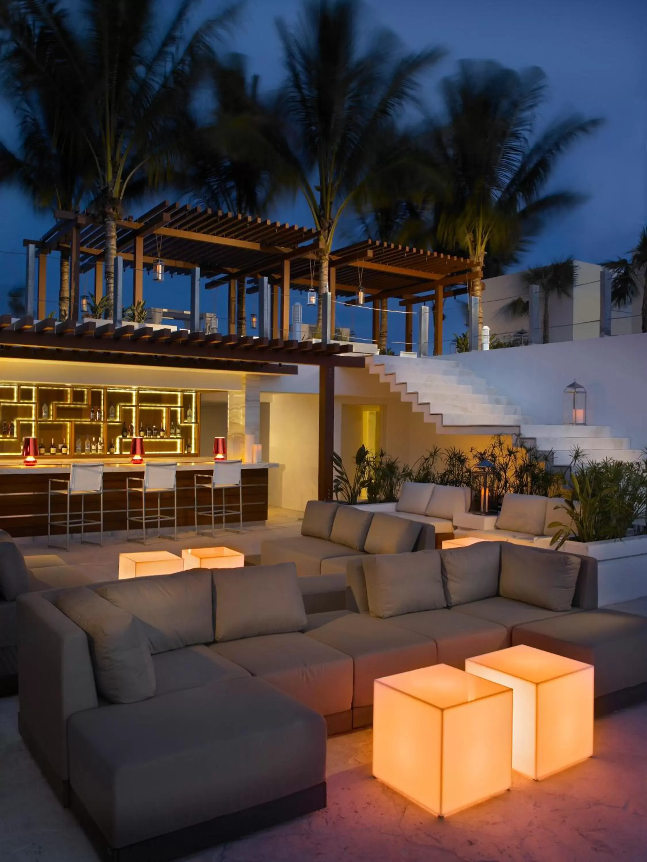 Restaurant/places to eat in Grand Beach Hotel Surfside Restaurant/places to eat in Grand Beach Hotel Surfside