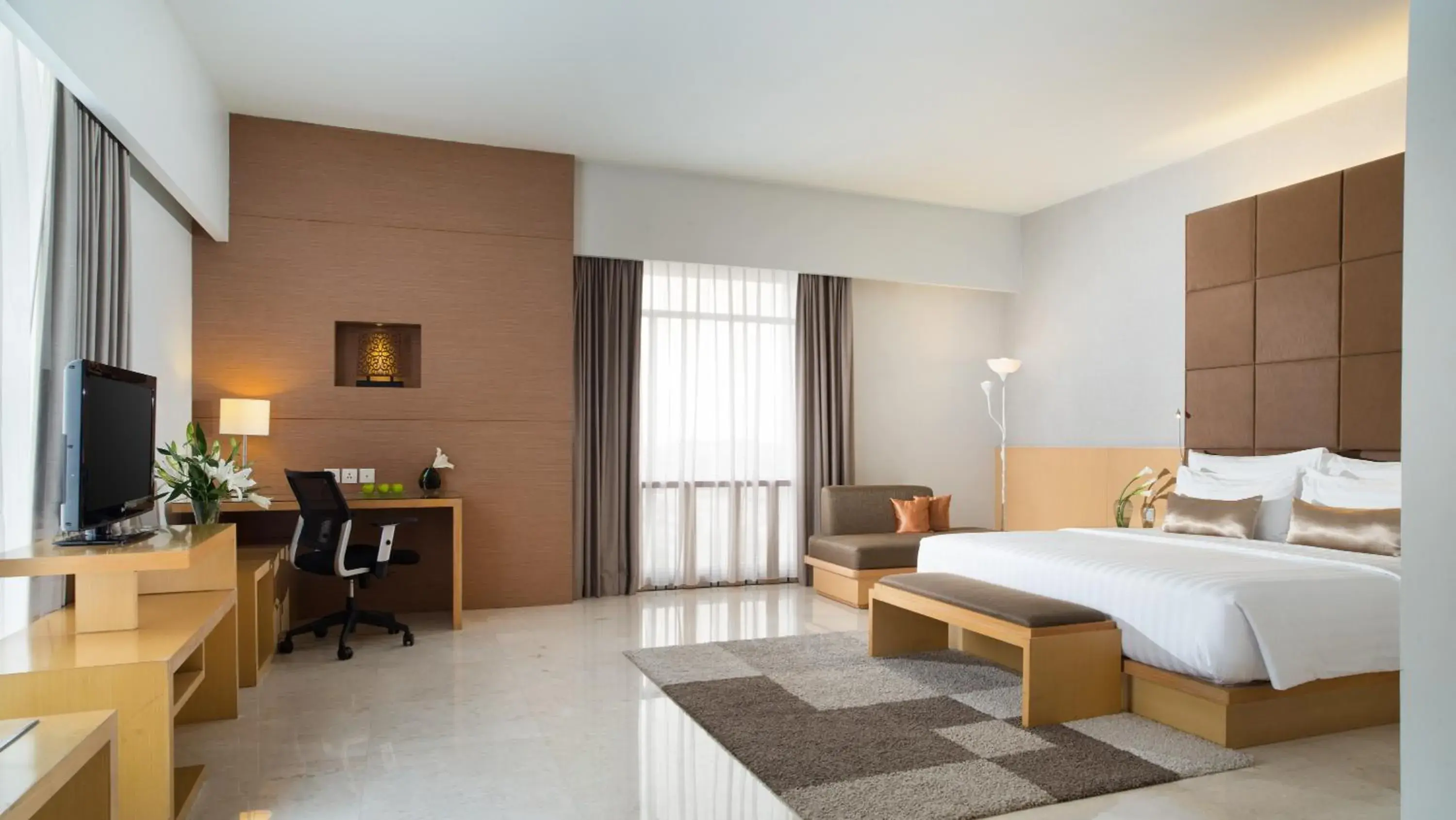 Photo of the whole room, Bed in Santika Premiere Dyandra Hotel & Convention - Medan Photo of the whole room, Bed in Santika Premiere Dyandra Hotel & Convention - Medan