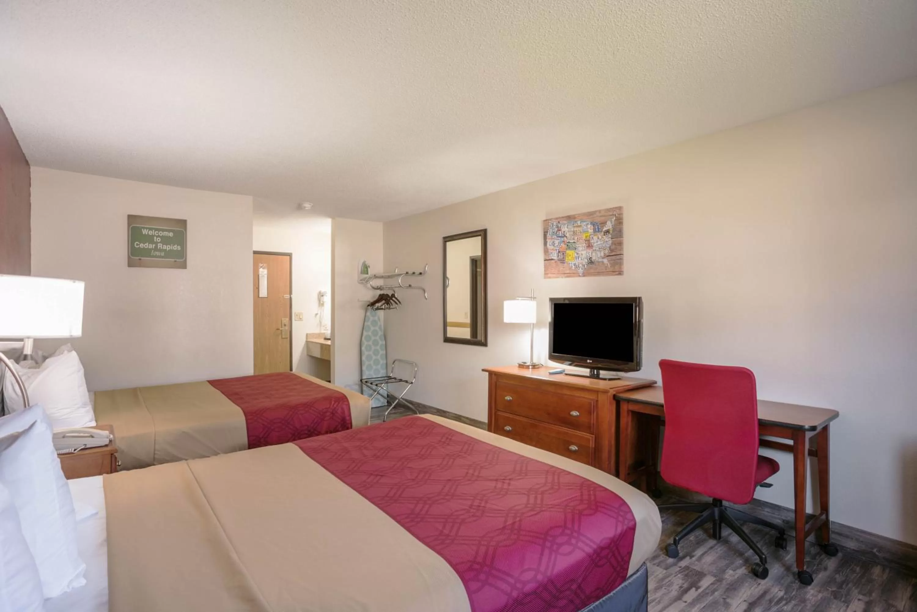 Econo Lodge Cedar Rapids South