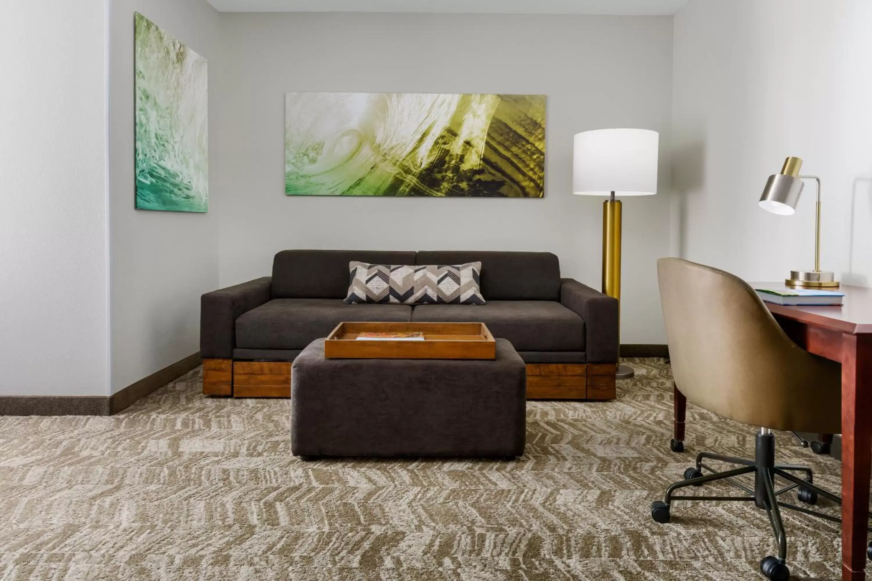 Living room, Seating Area in SpringHill Suites Manchester-Boston Regional Airport