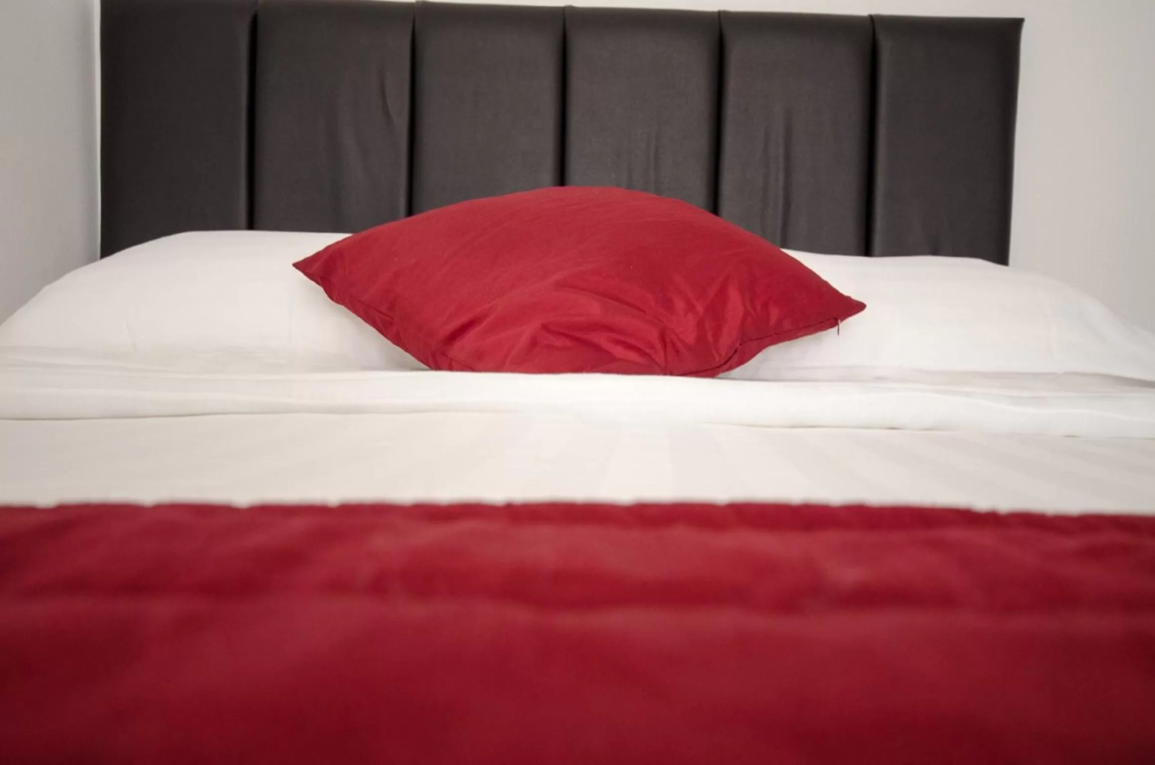 Bedroom, Bed in Adria Hotel