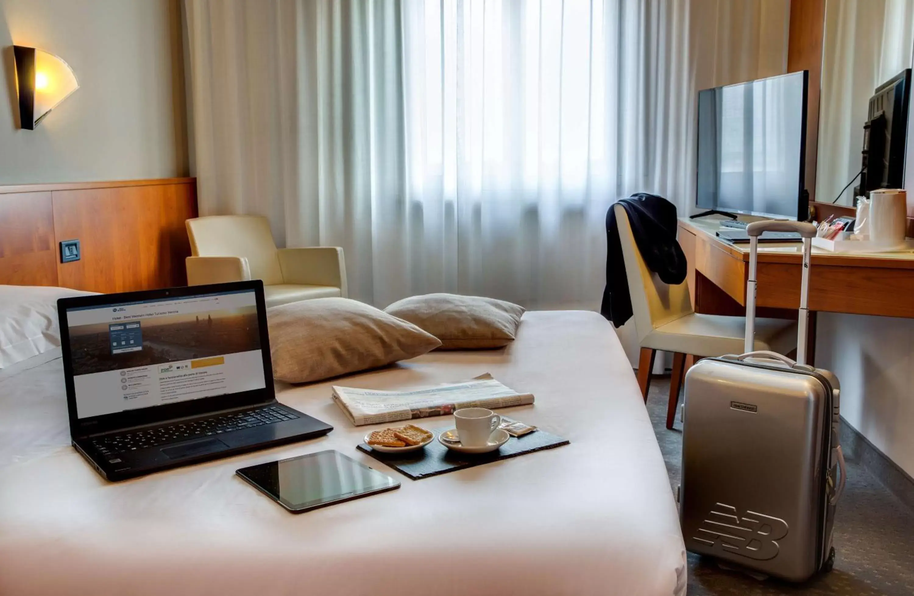 Bedroom, Bed in Best Western Hotel Turismo Bedroom, Bed in Best Western Hotel Turismo