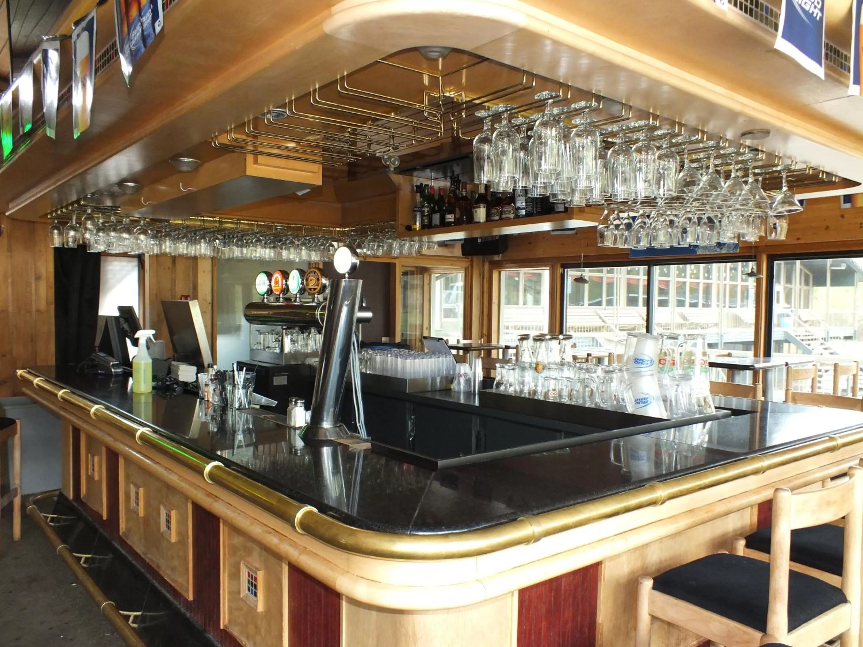 Restaurant/places to eat in Hotel Stoneham