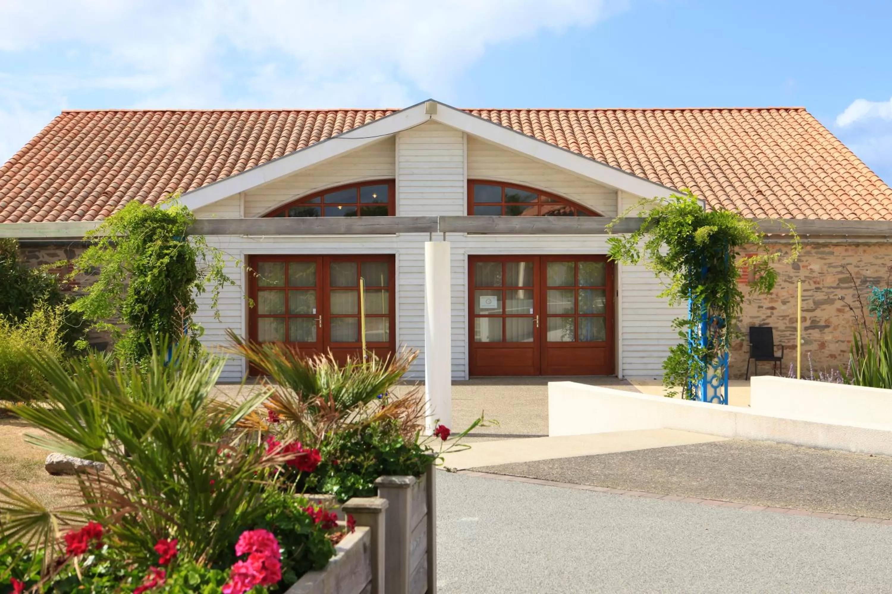 Property building in Oasis Les Jardins des Sables d'Olonne