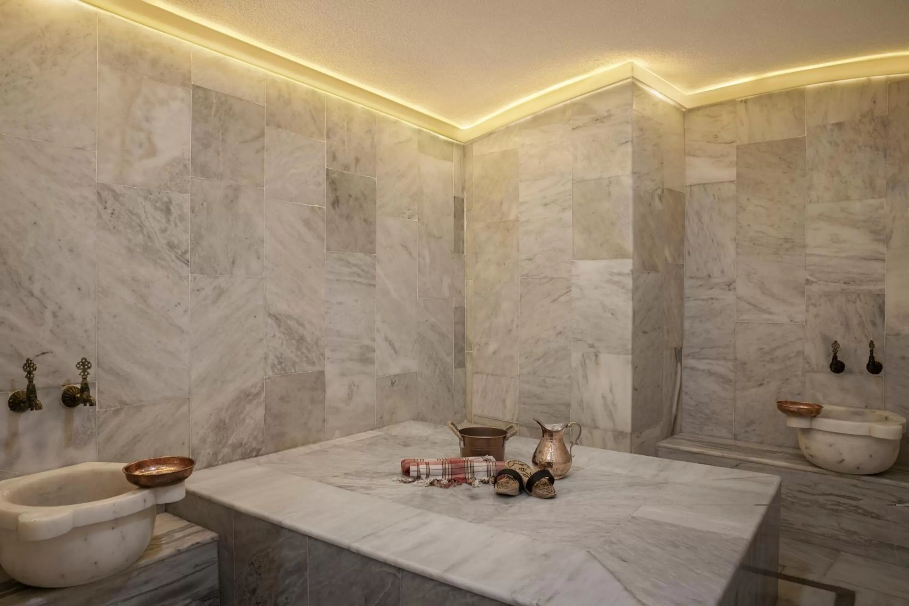 Steam room in AKKA Lush Hotel Taksim