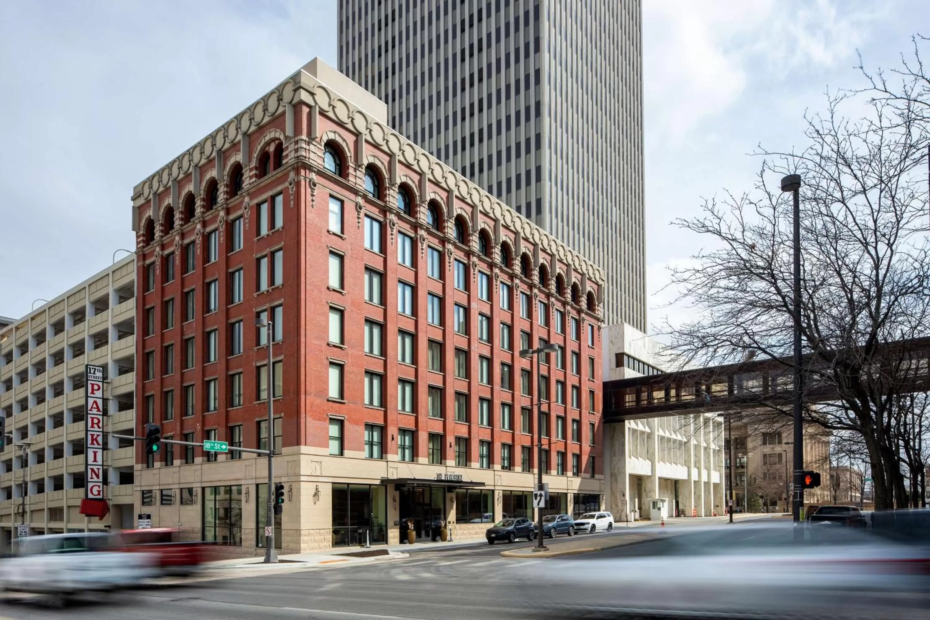 Property building in The Peregrine Omaha Downtown Curio Collection By Hilton