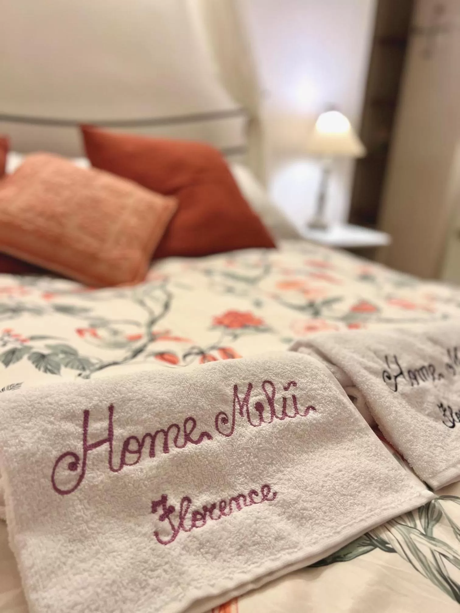 towels, Bed in Home Milù Florence