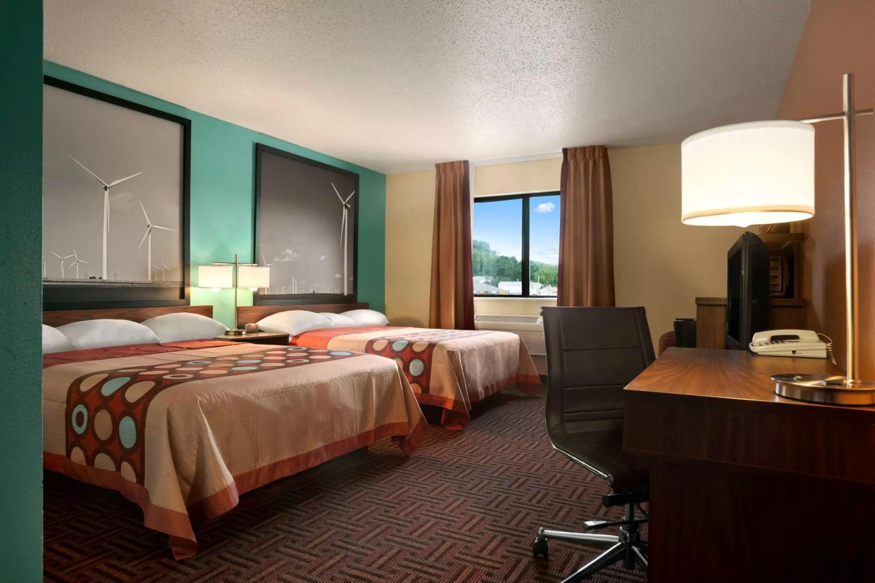 Photo of the whole room, Bed in Super 8 by Wyndham East Peoria