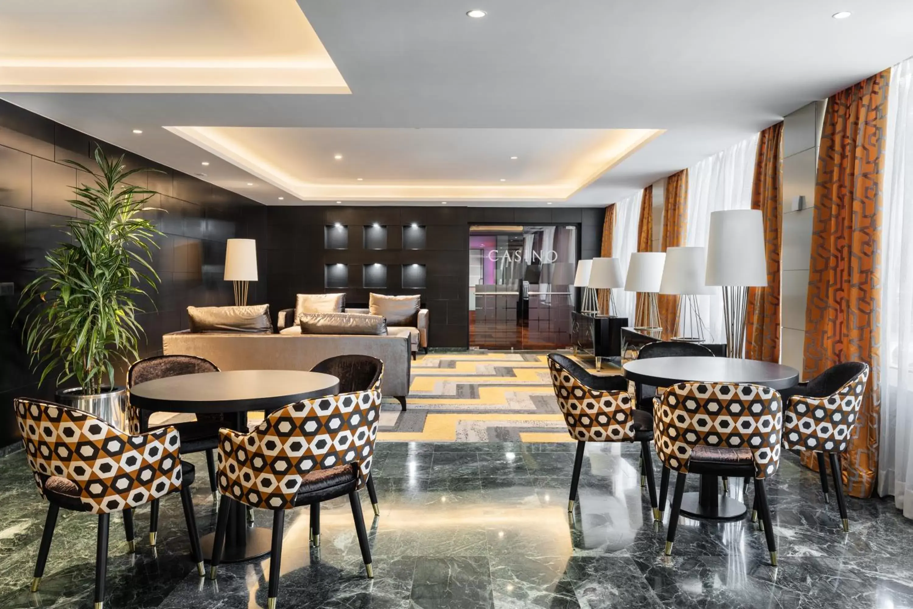 Lobby or reception, Lounge/Bar in Eurostars Atlántico