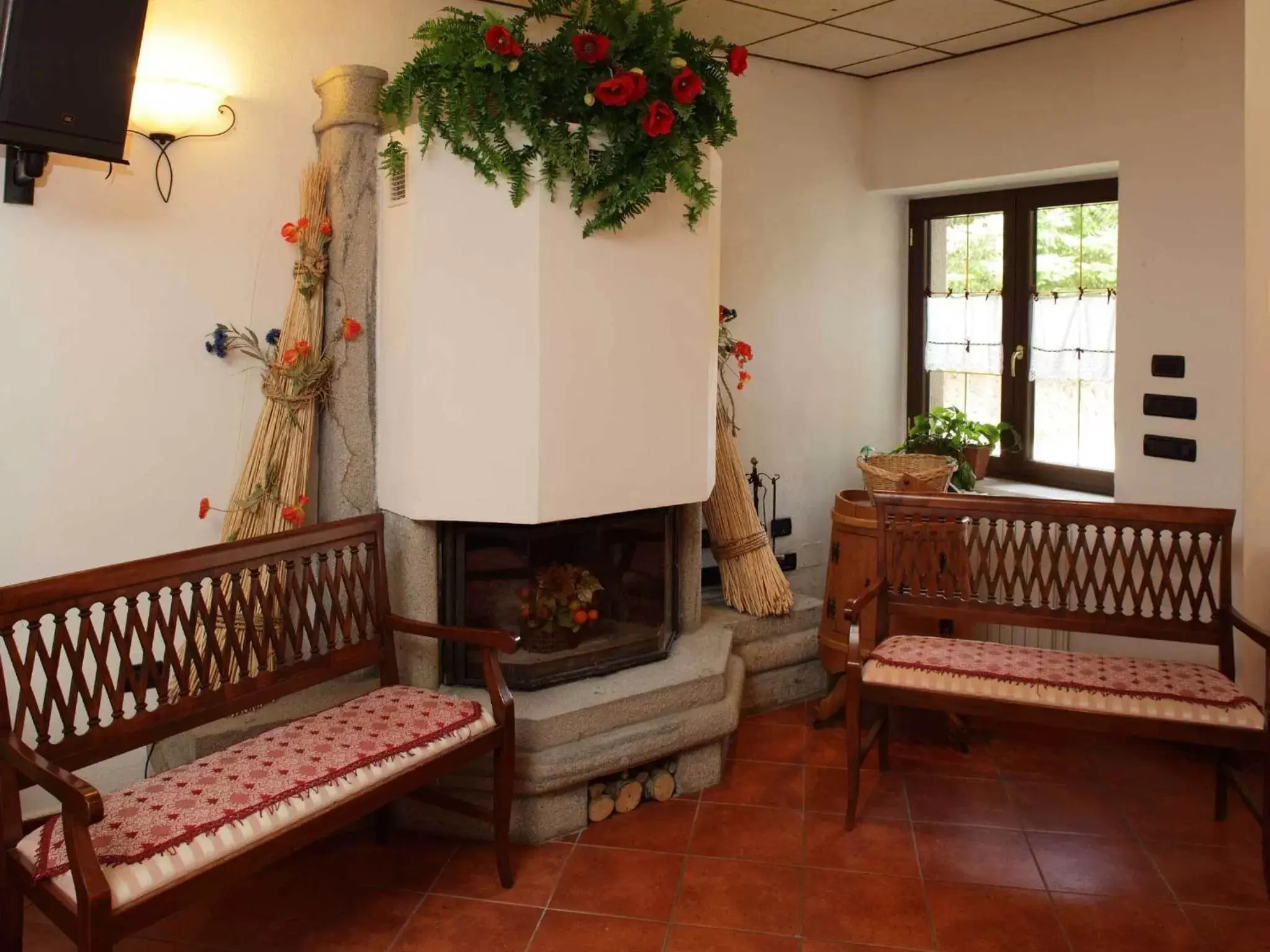 Lobby or reception, Seating Area in Albergo Le Macinaie - Monte Amiata