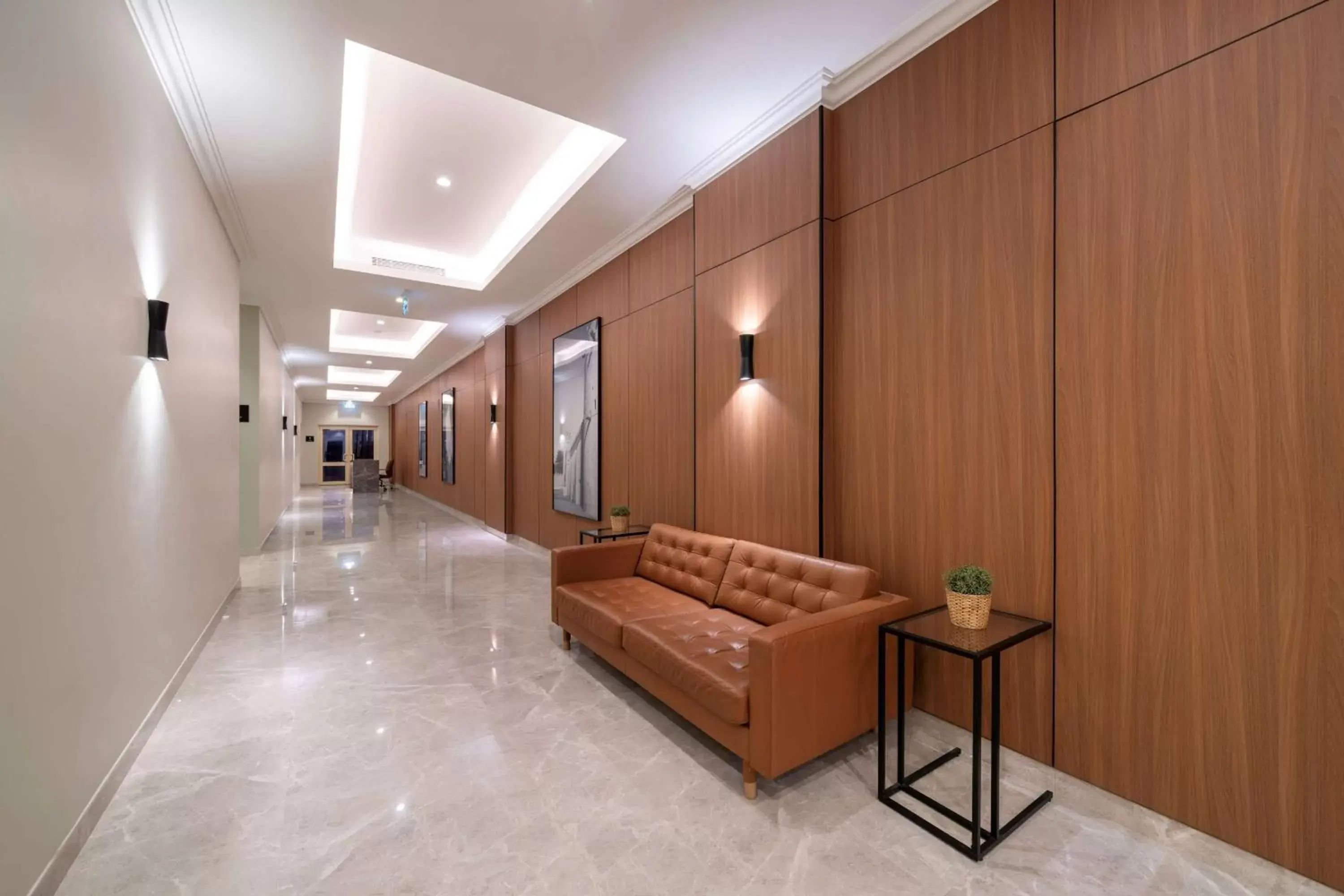 Spa and wellness centre/facilities, Lobby/Reception in Radisson Hotel Riyadh Airport