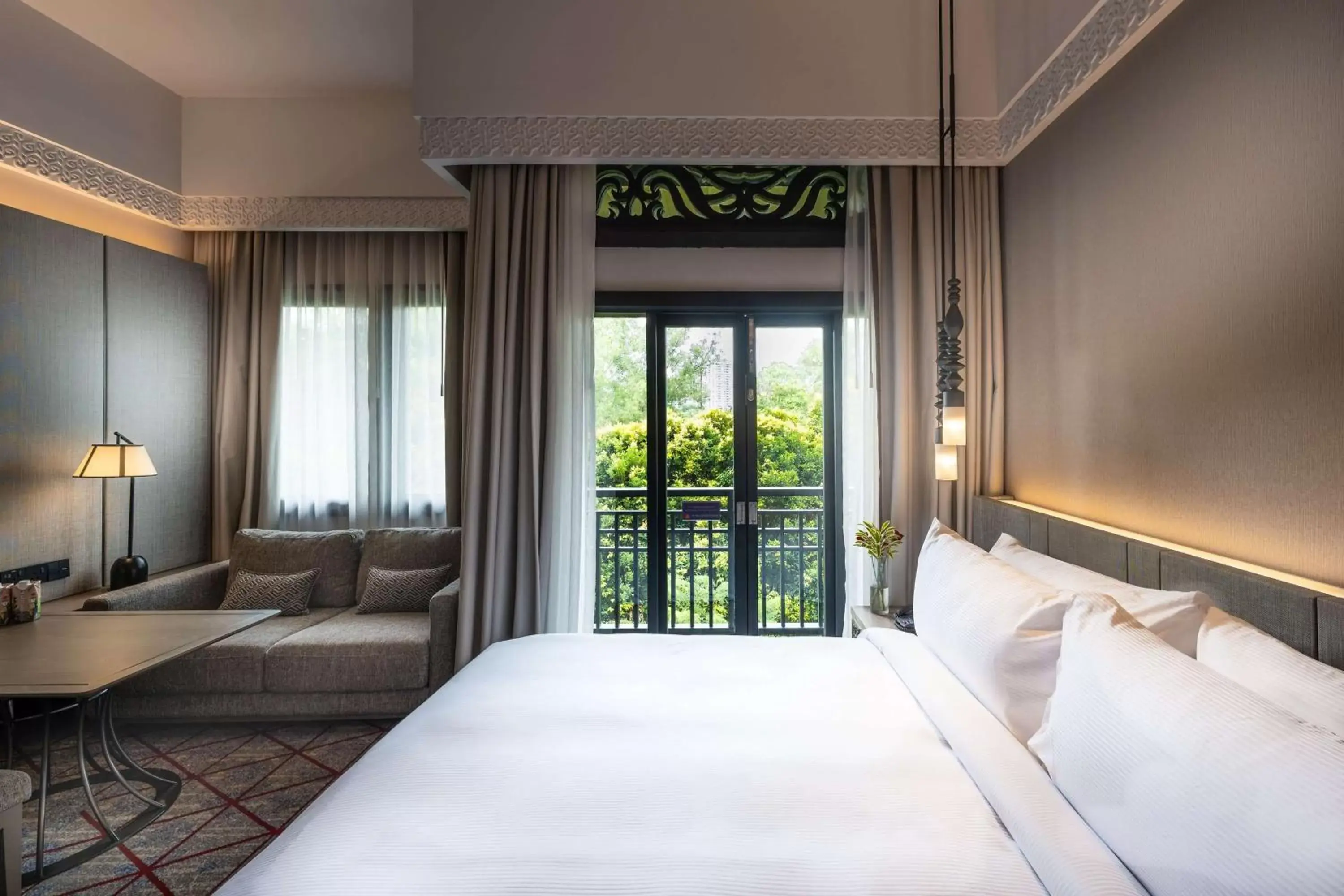 Bed in DoubleTree by Hilton Putrajaya Lakeside