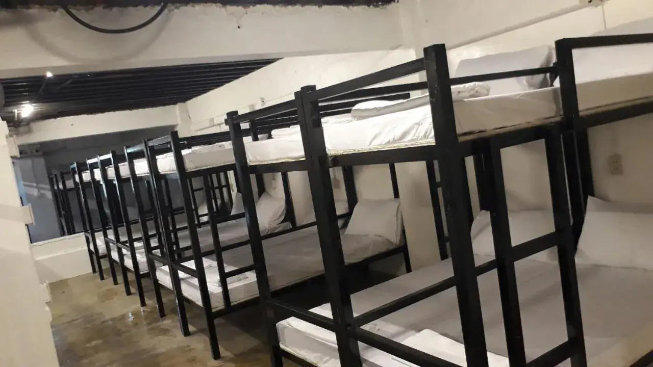 bunk bed in Dormitels.ph UST