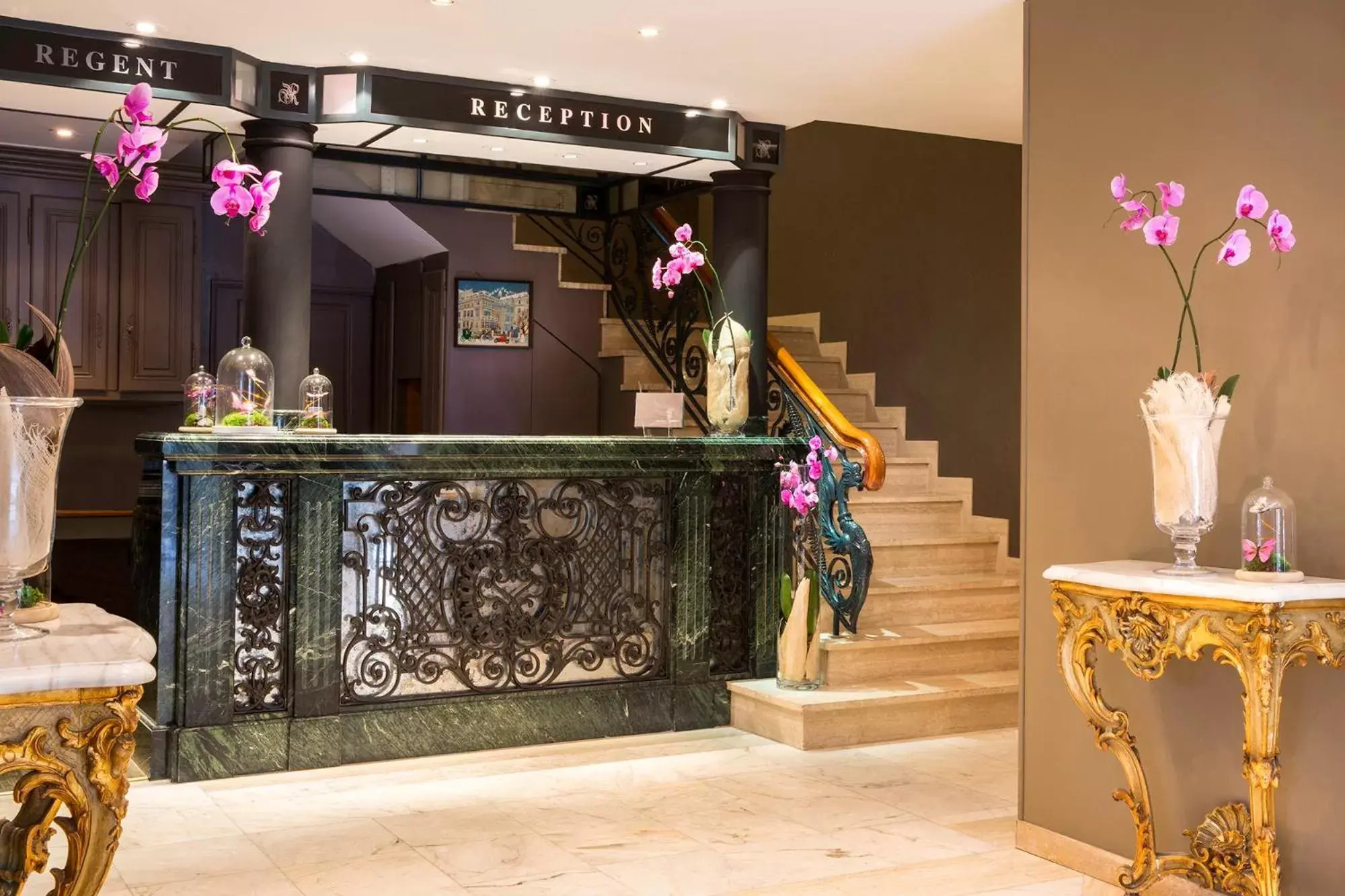 Lobby or reception in Hôtel Régent Contades Lobby or reception in Hôtel Régent Contades