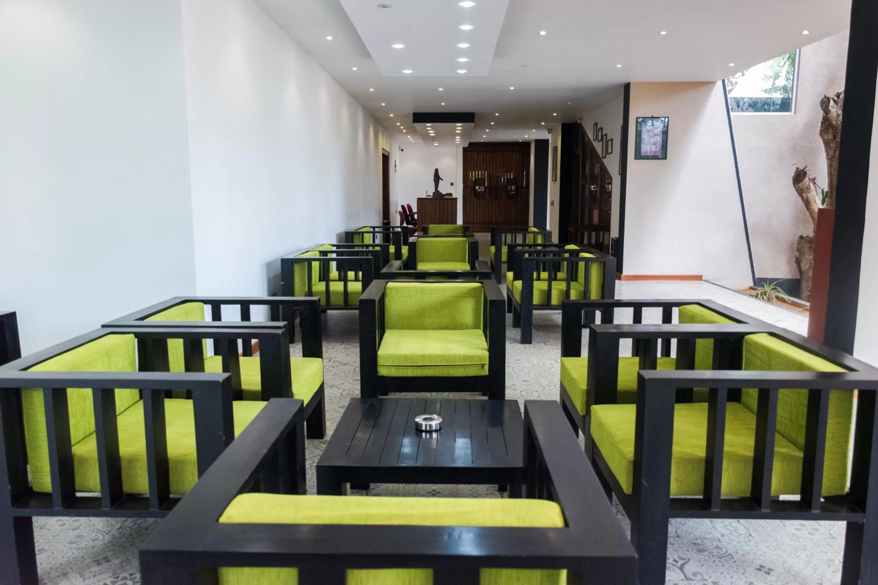 Lobby or reception in Nice Place Resort