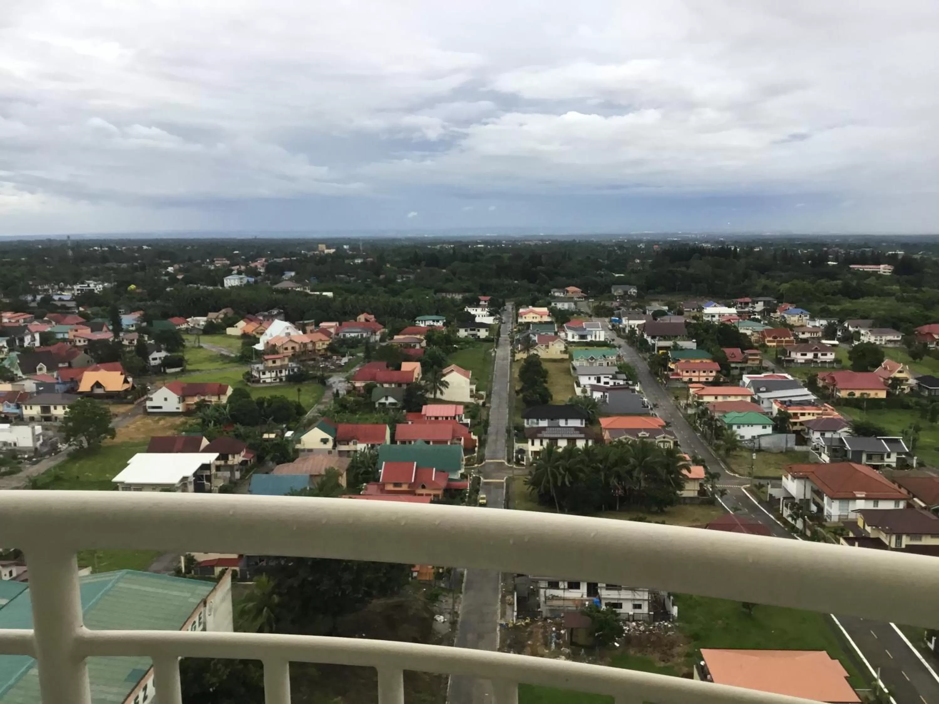 Condo with Free Swimming Pool & Viewing Deck