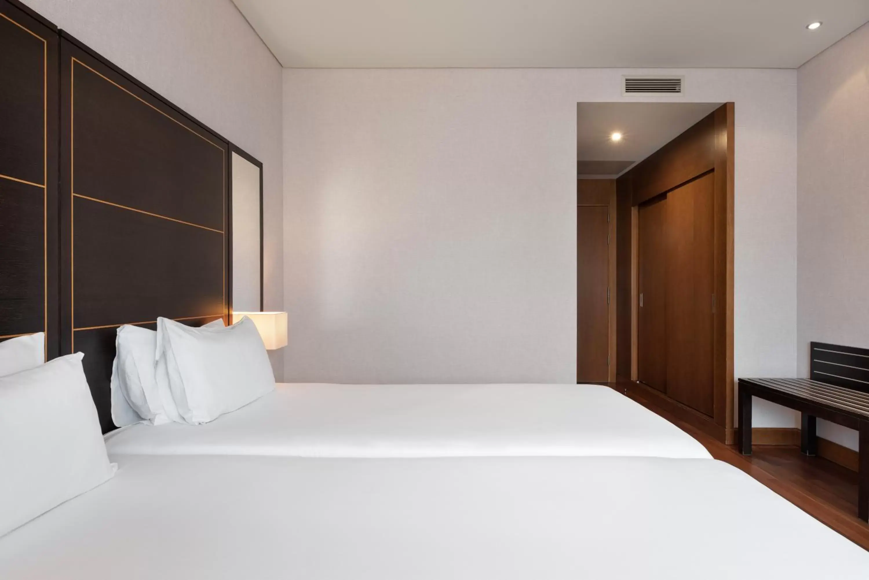 Property building, Bed in Eurostars das Artes Property building, Bed in Eurostars das Artes