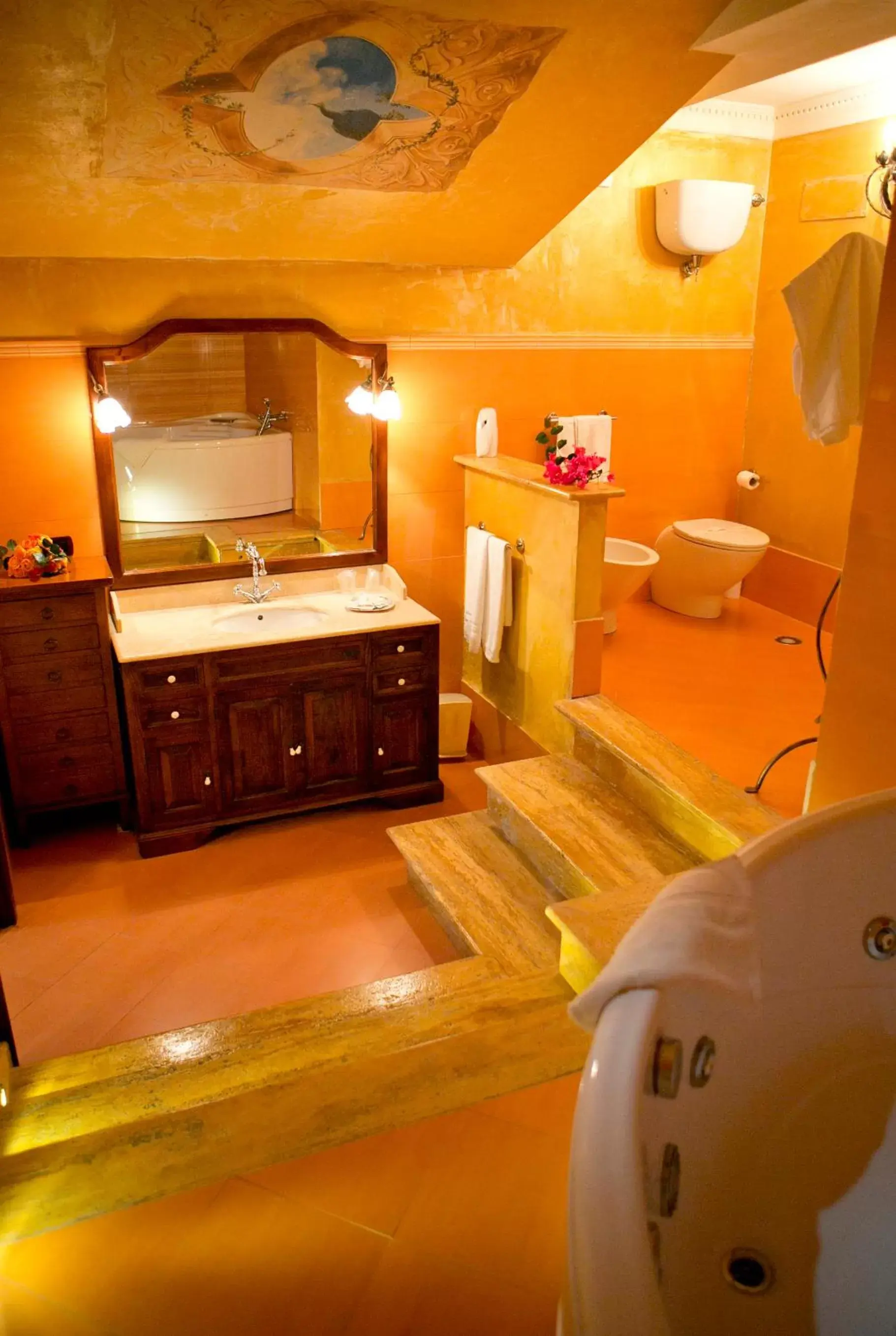 Toilet, Bed in Hotel Villa Antica Tropea Toilet, Bed in Hotel Villa Antica Tropea