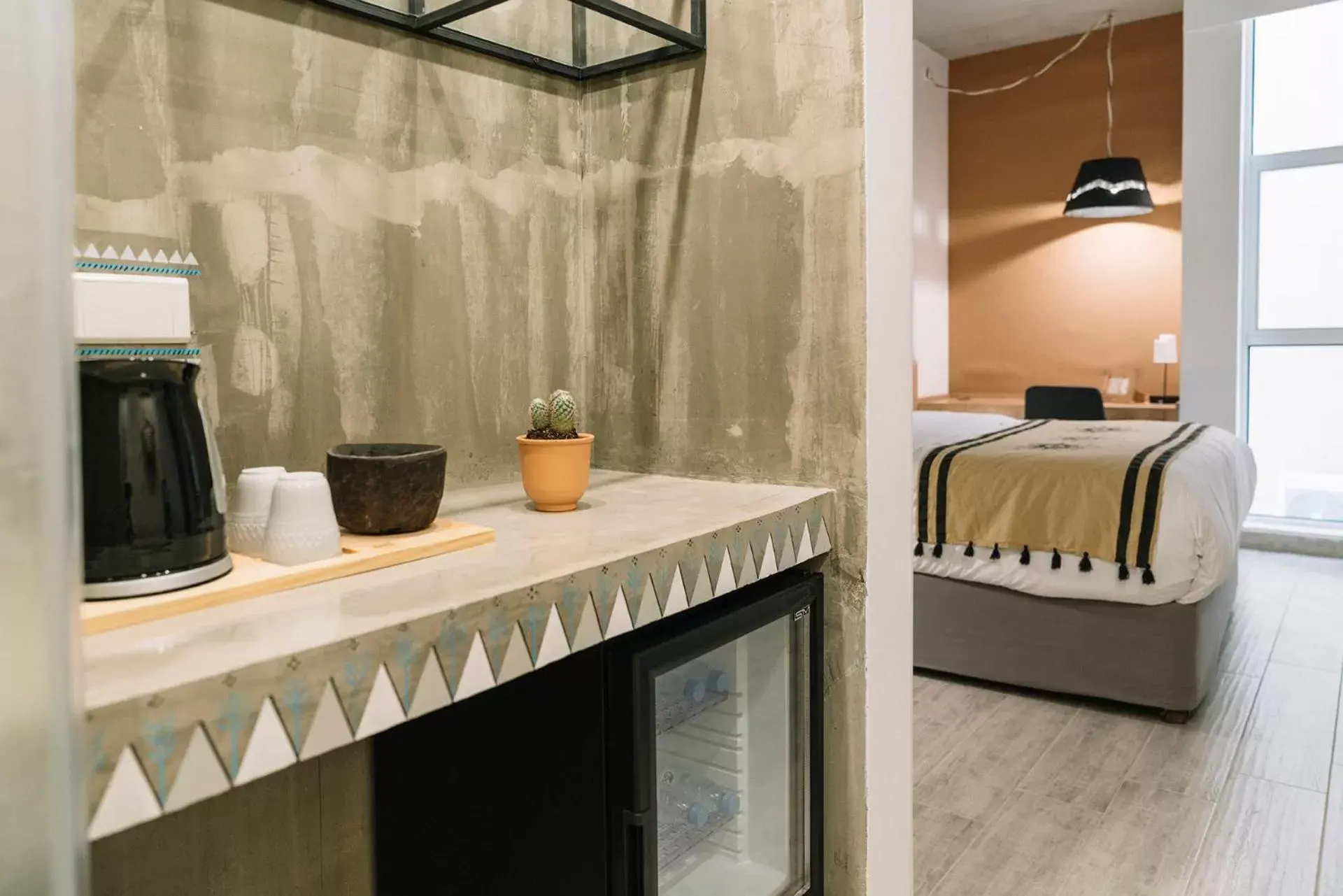 Coffee/tea facilities, Bed in Nuzl Shada Hotel Coffee/tea facilities, Bed in Nuzl Shada Hotel