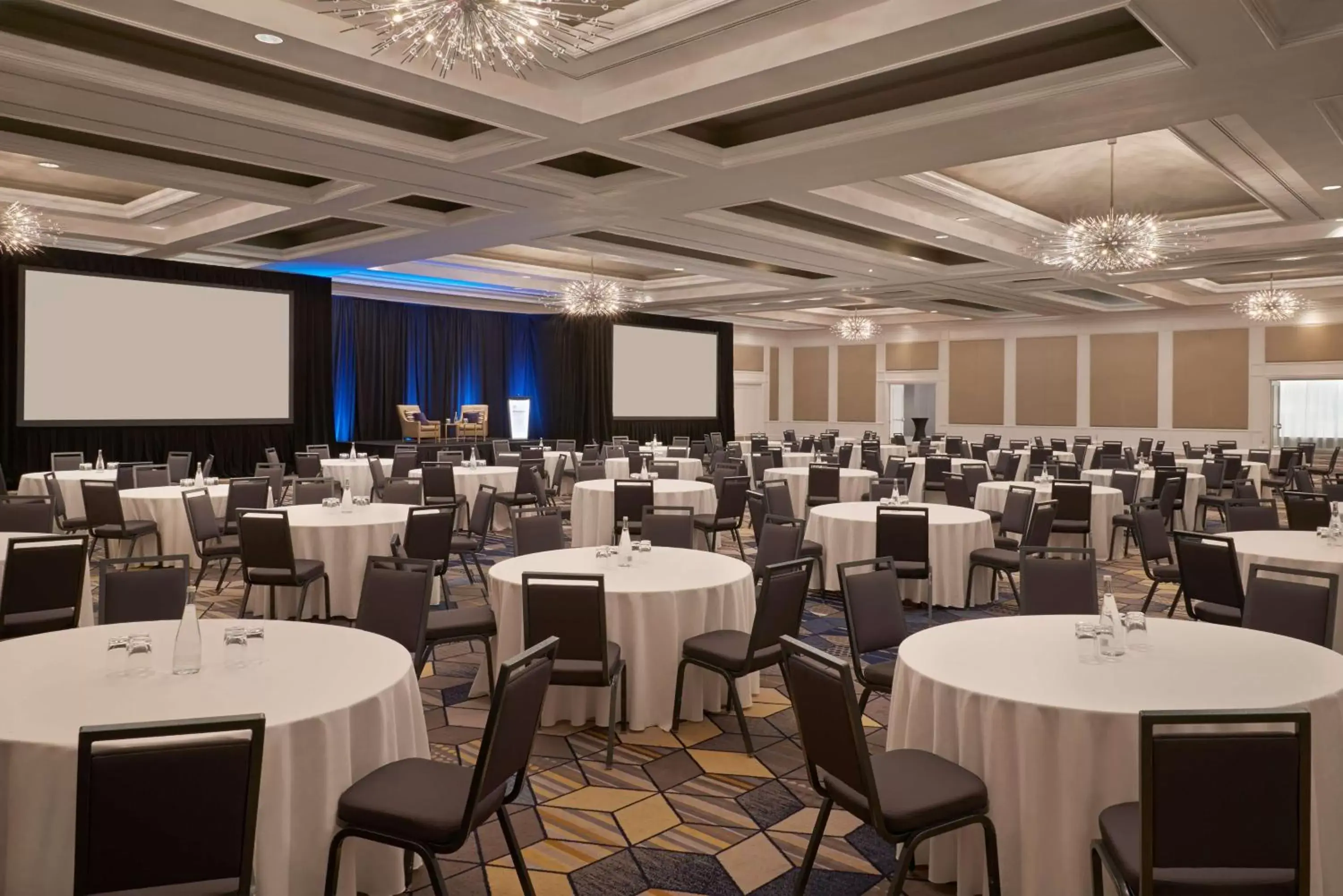 Banquet/Function facilities in Best Western Parkway Hotel Toronto North