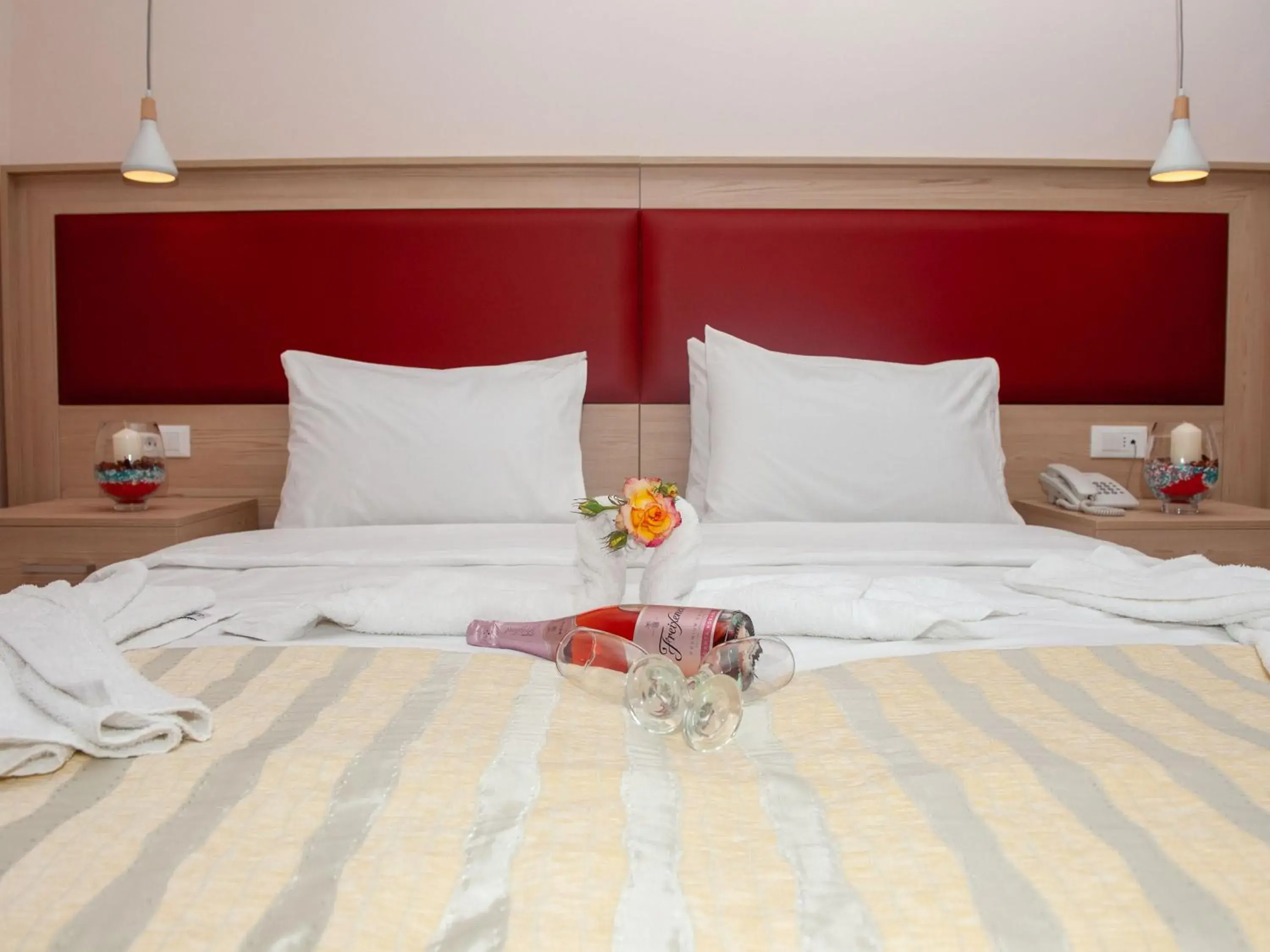 Bed in Filerimos Village Hotel