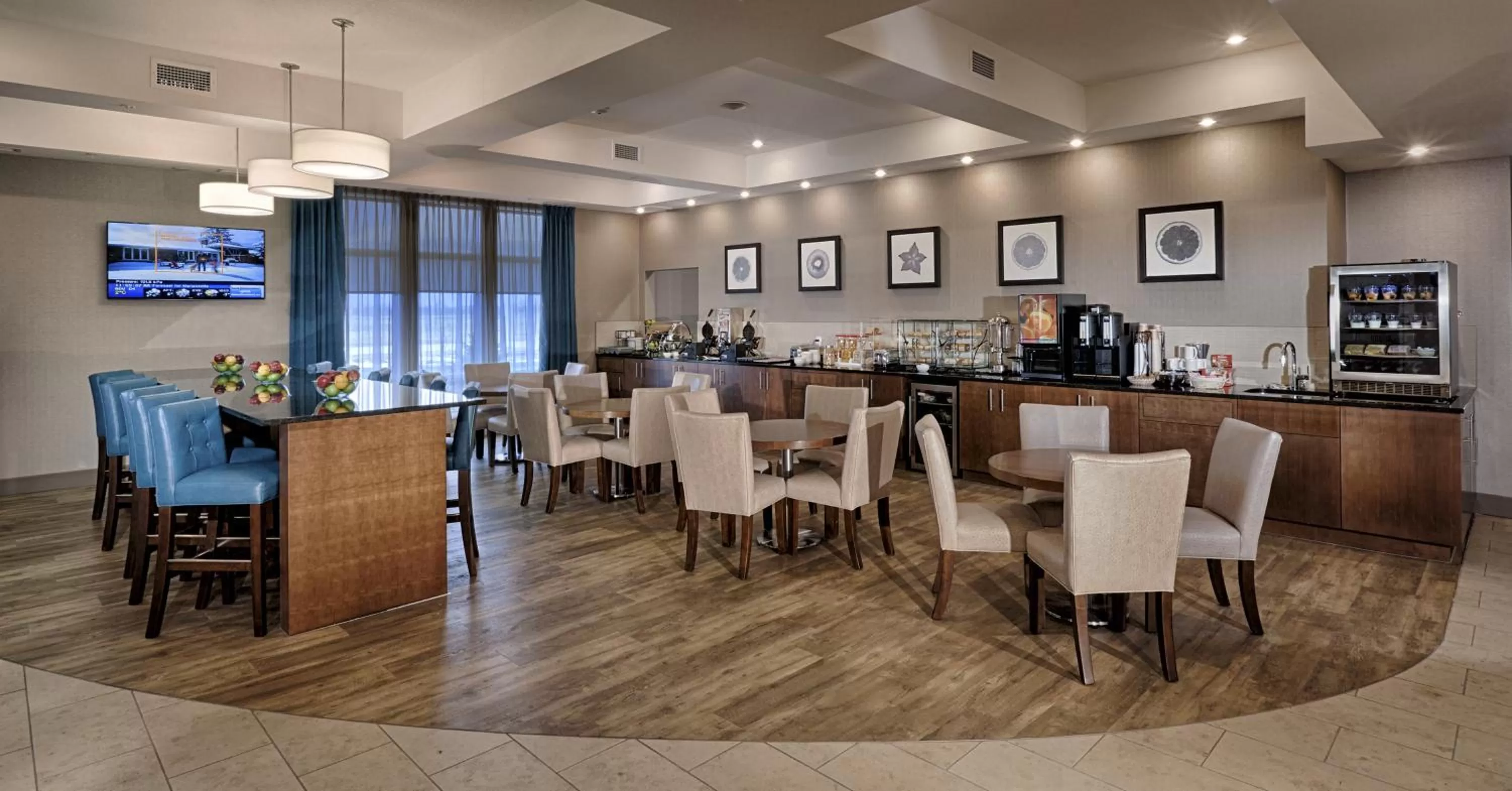 Restaurant/places to eat in Canalta Selkirk