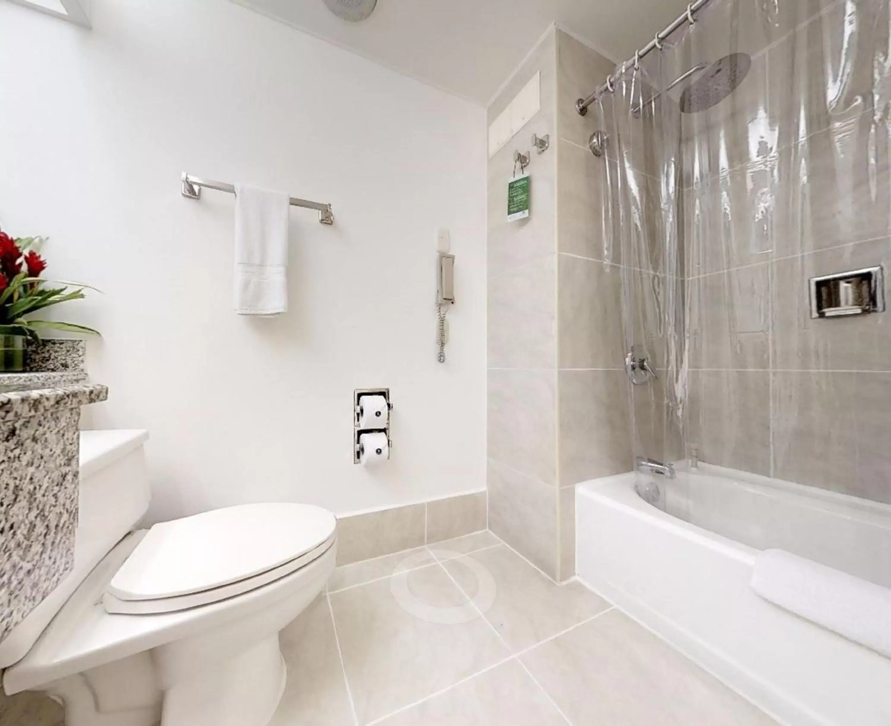 Bathroom in Hotel Estelar Altamira