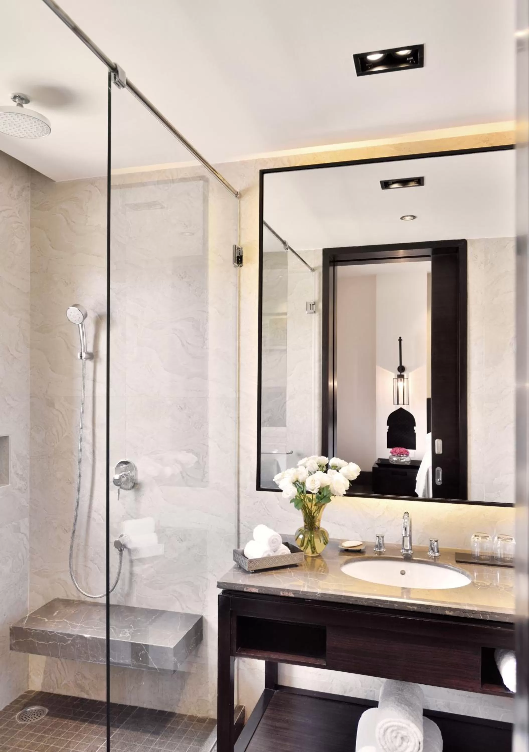 Shower in Jaisalmer Marriott Resort & Spa