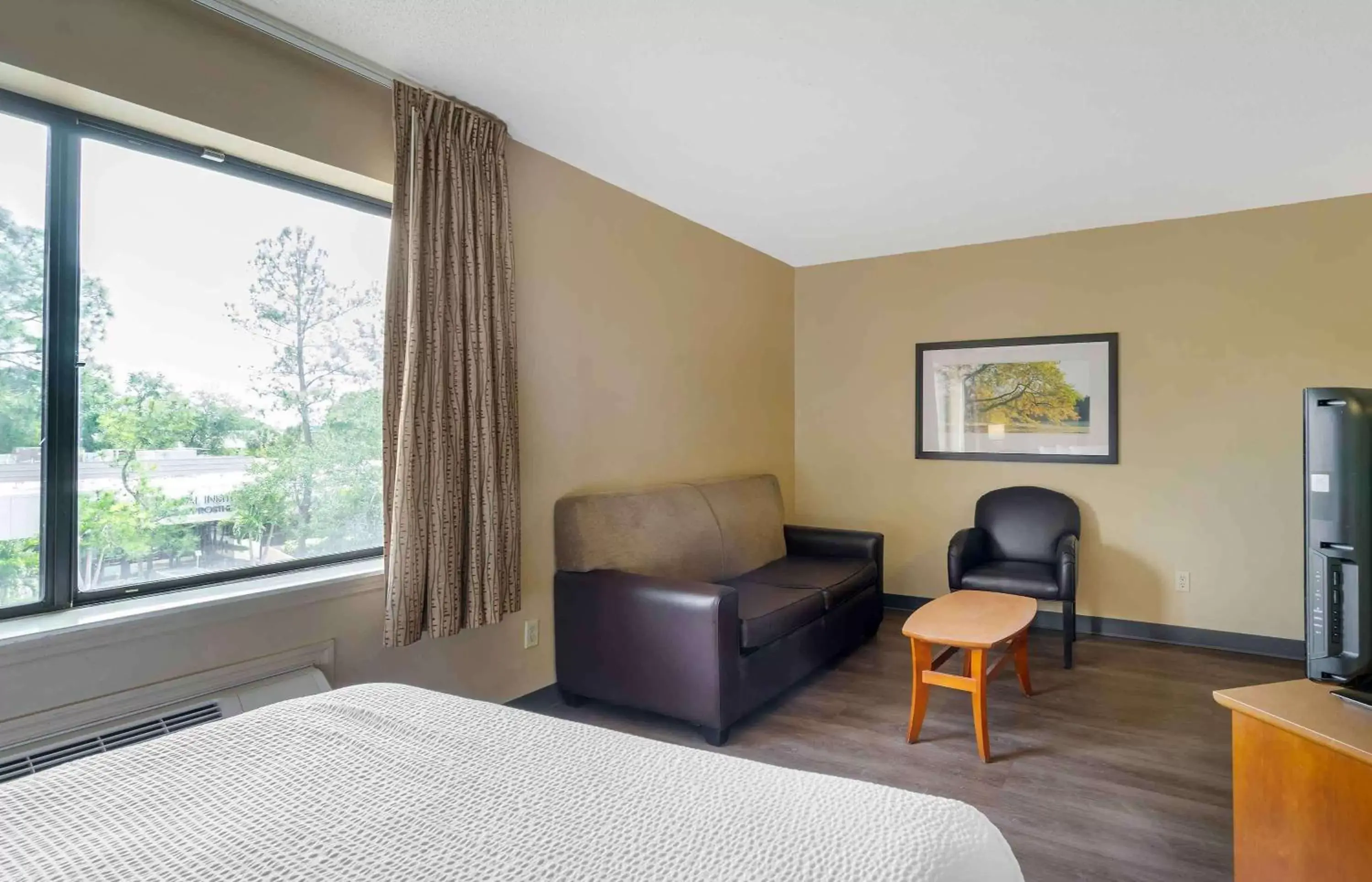 Bedroom, Seating Area in Extended Stay America Suites - Tampa - Airport - Memorial Hwy