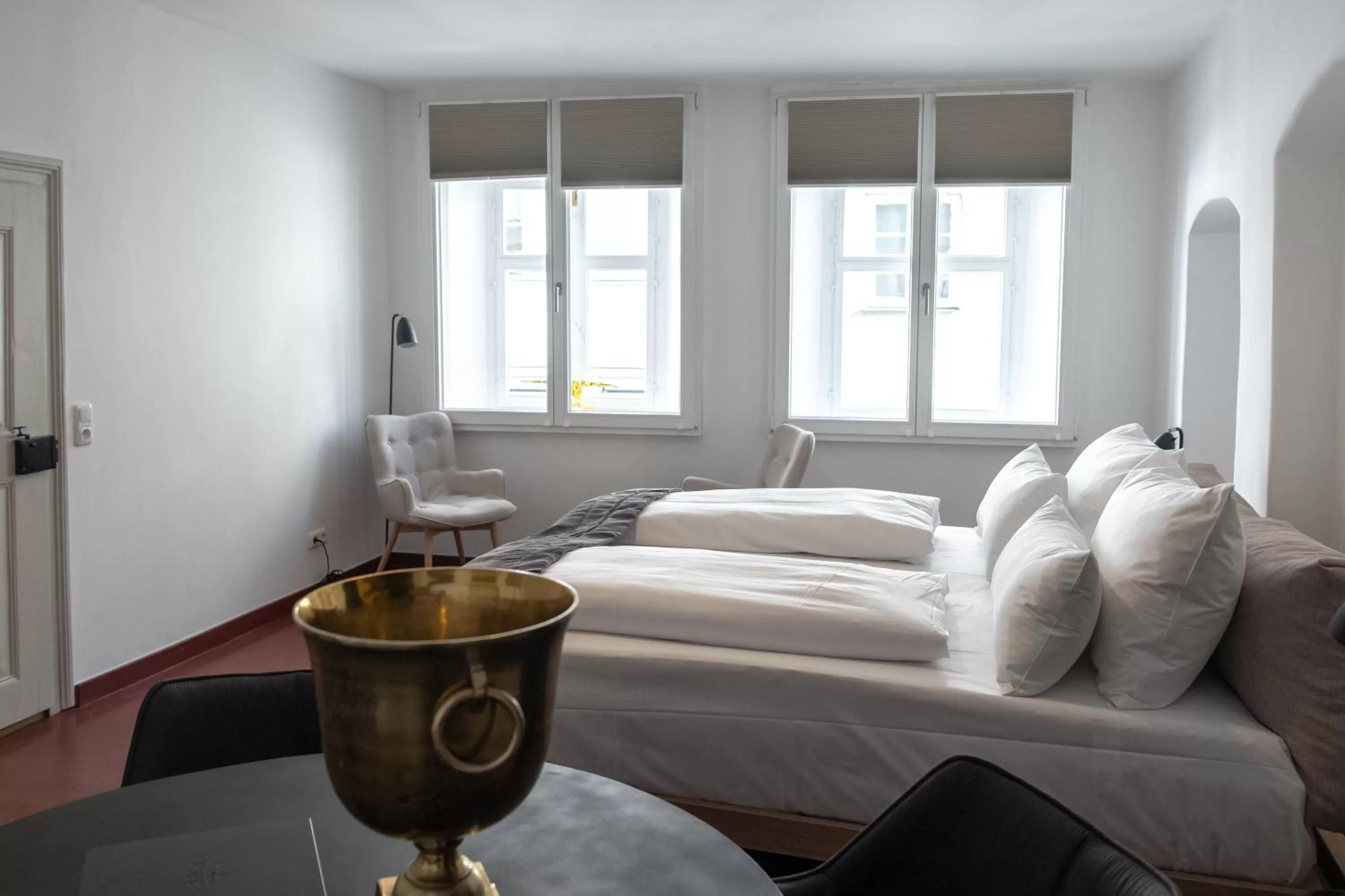 Living room in ANA Living Augsburg City Center by Arthotel ANA - Self-Service-Hotel