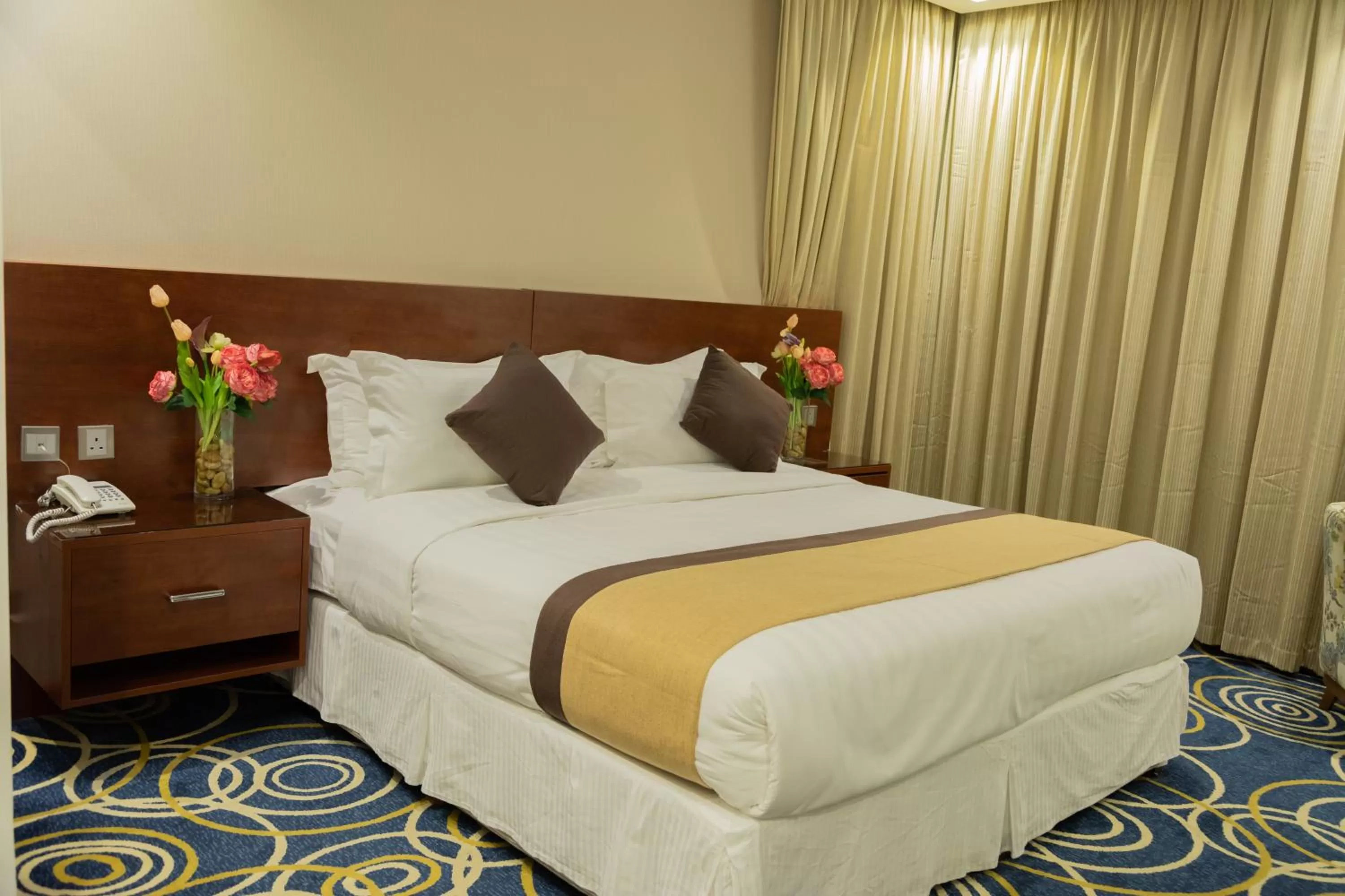 Standard King Room in Carawan Hotel Jeddah - فندق كروان جدة