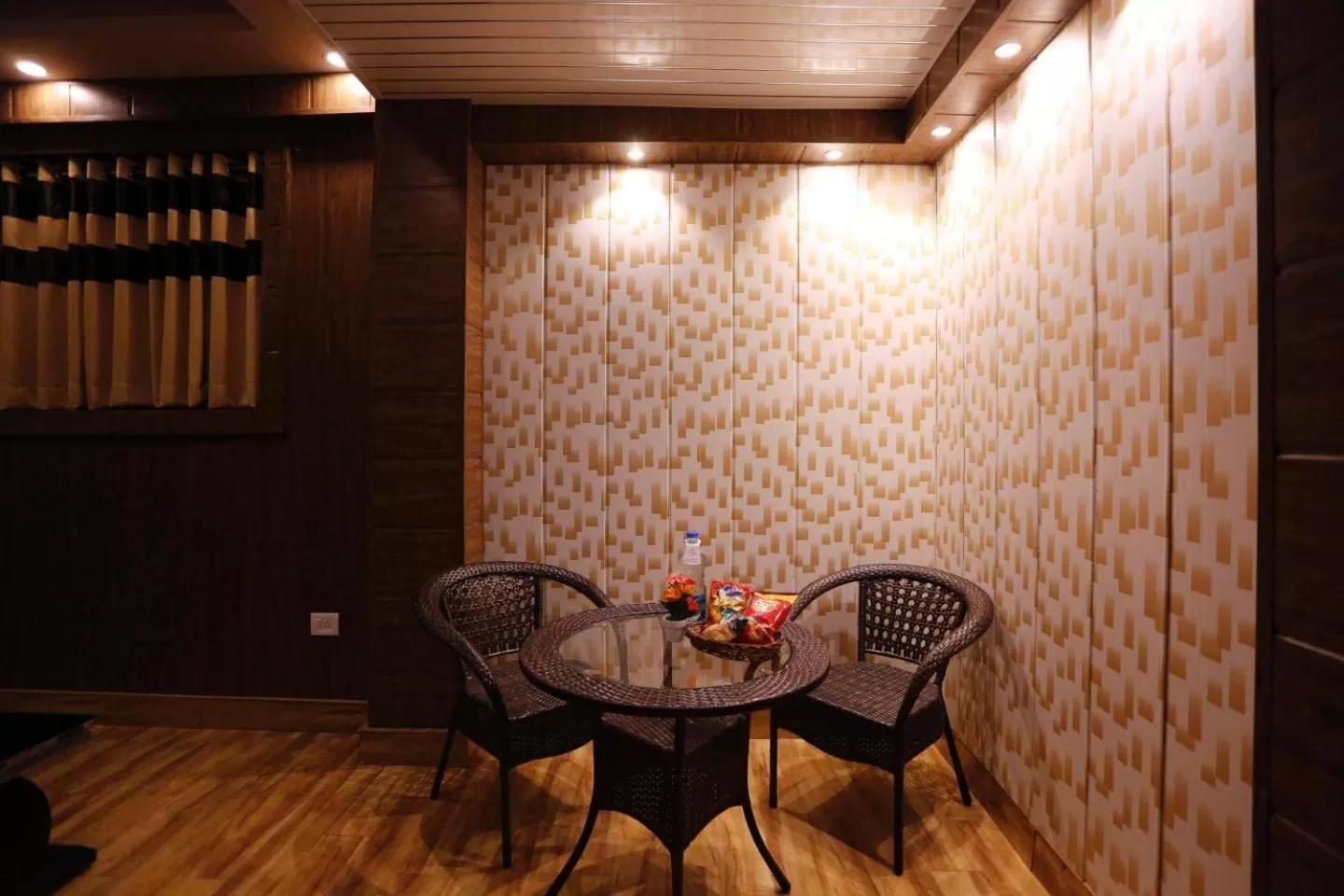 Other in Paradise Ganga - A River Side Hotel