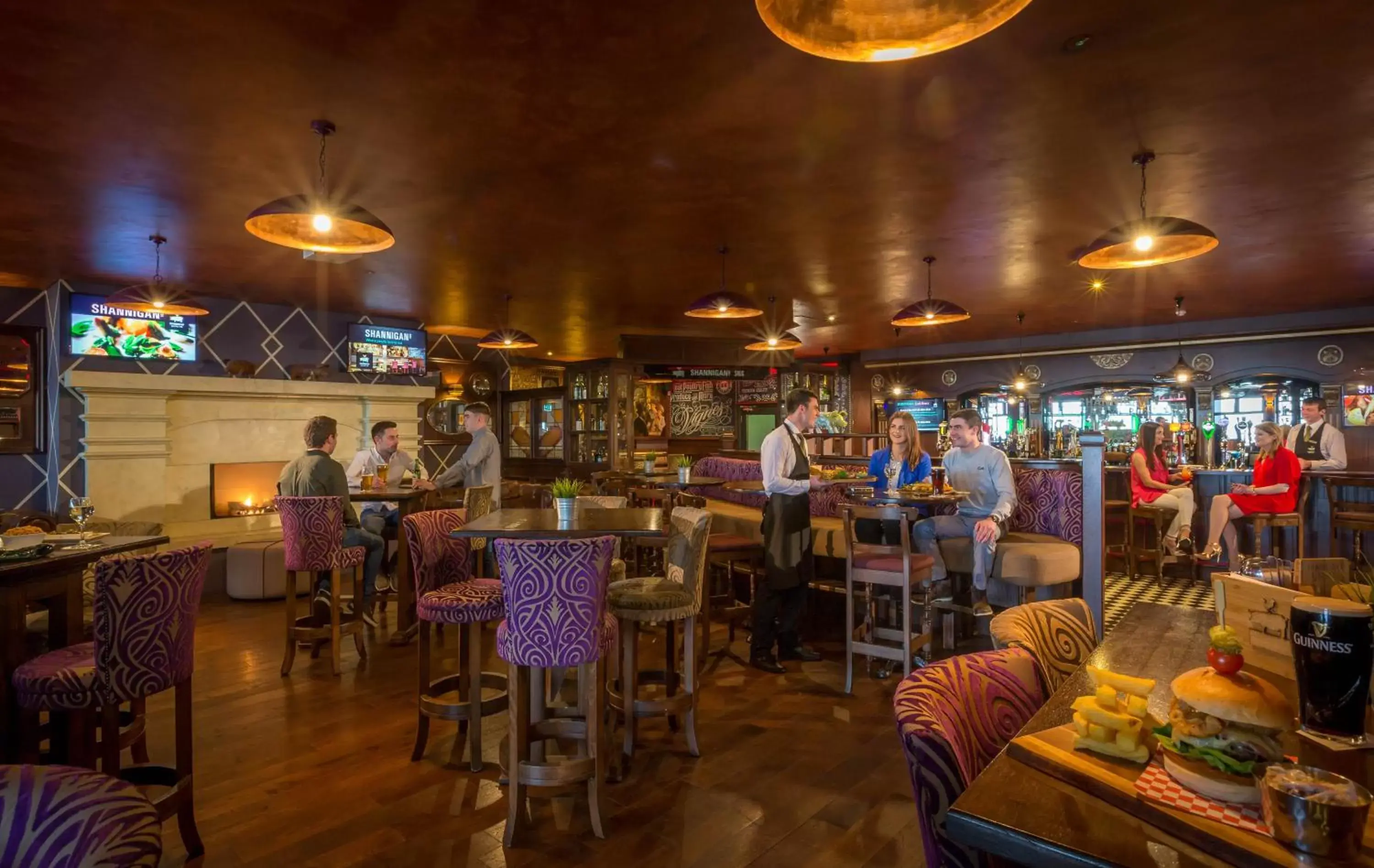 Lounge or bar, Restaurant/Places to Eat in The Inn at Dromoland