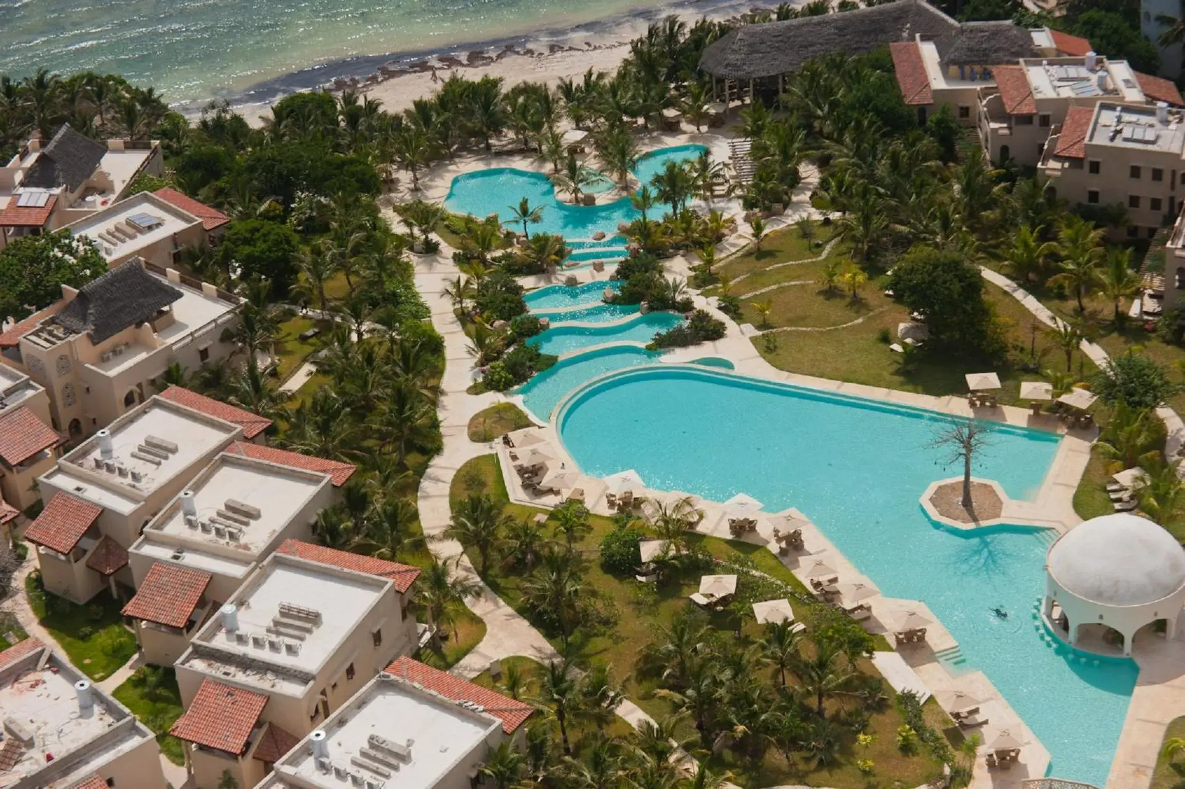 Day, Pool View in Swahili Beach